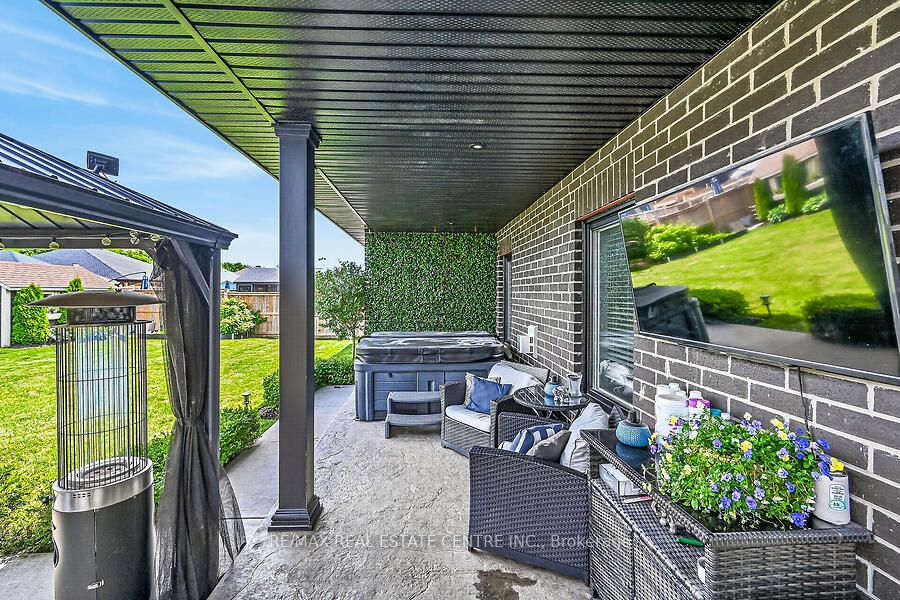 42 Bluenose Drive Property Photo 40