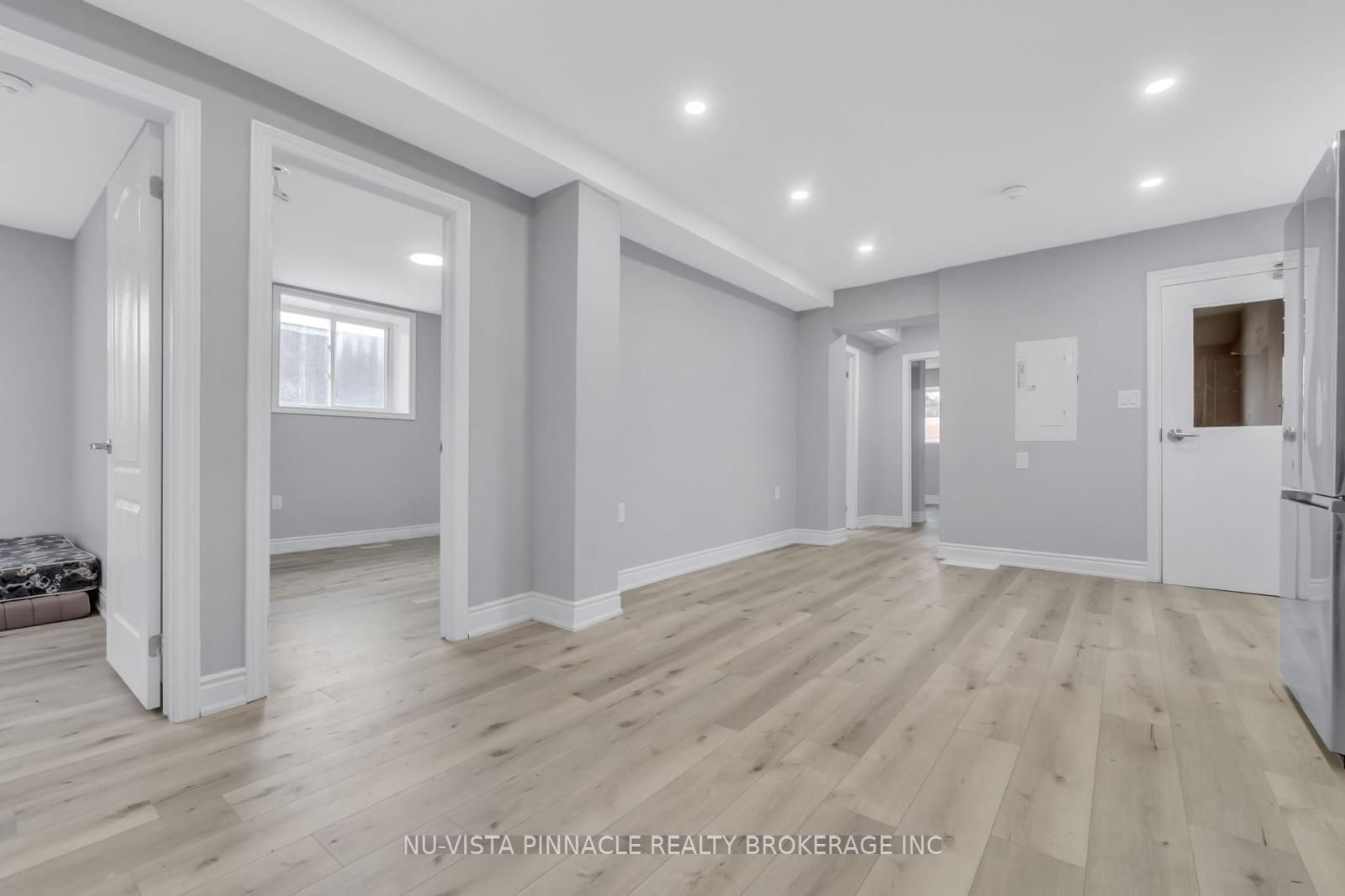 389 Lyle Street Property Photo 10