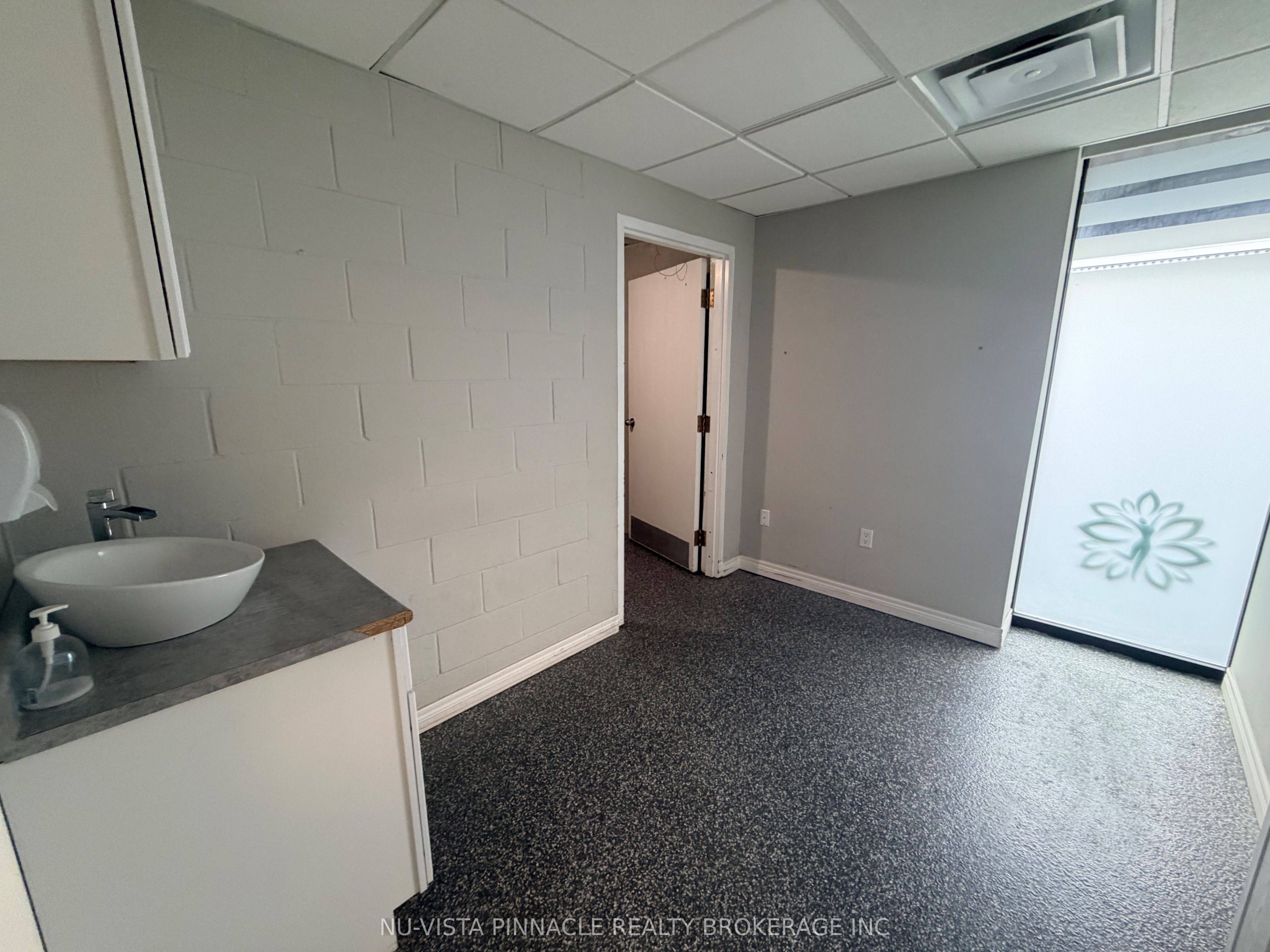 389 Lyle Street Property Photo 19