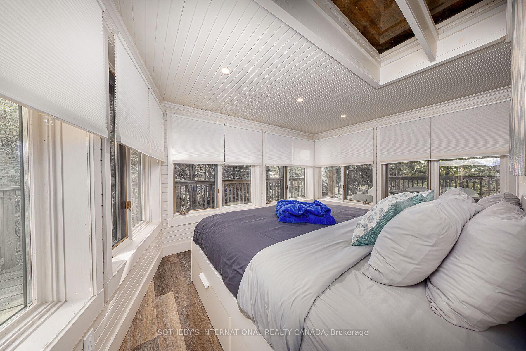 345 Thousand Islands Parkway Property Photo 10