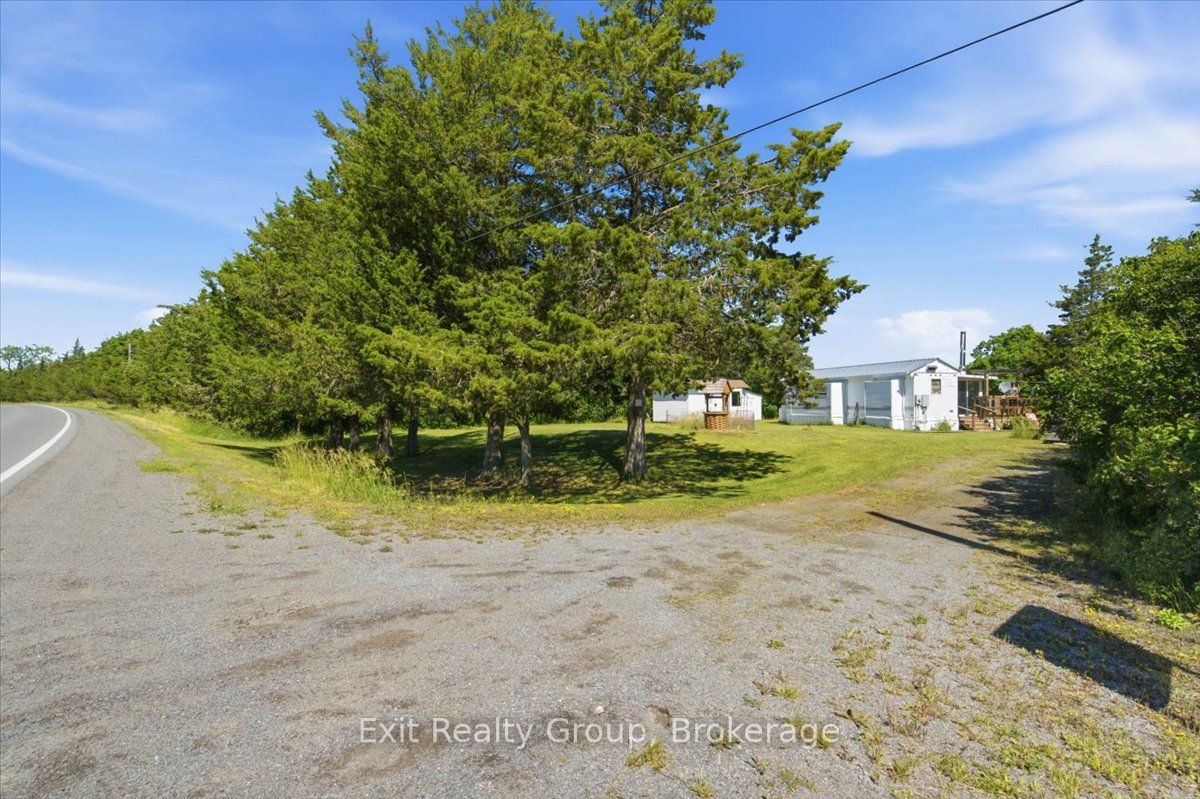 1154 County Rd 14 Property Photo 6