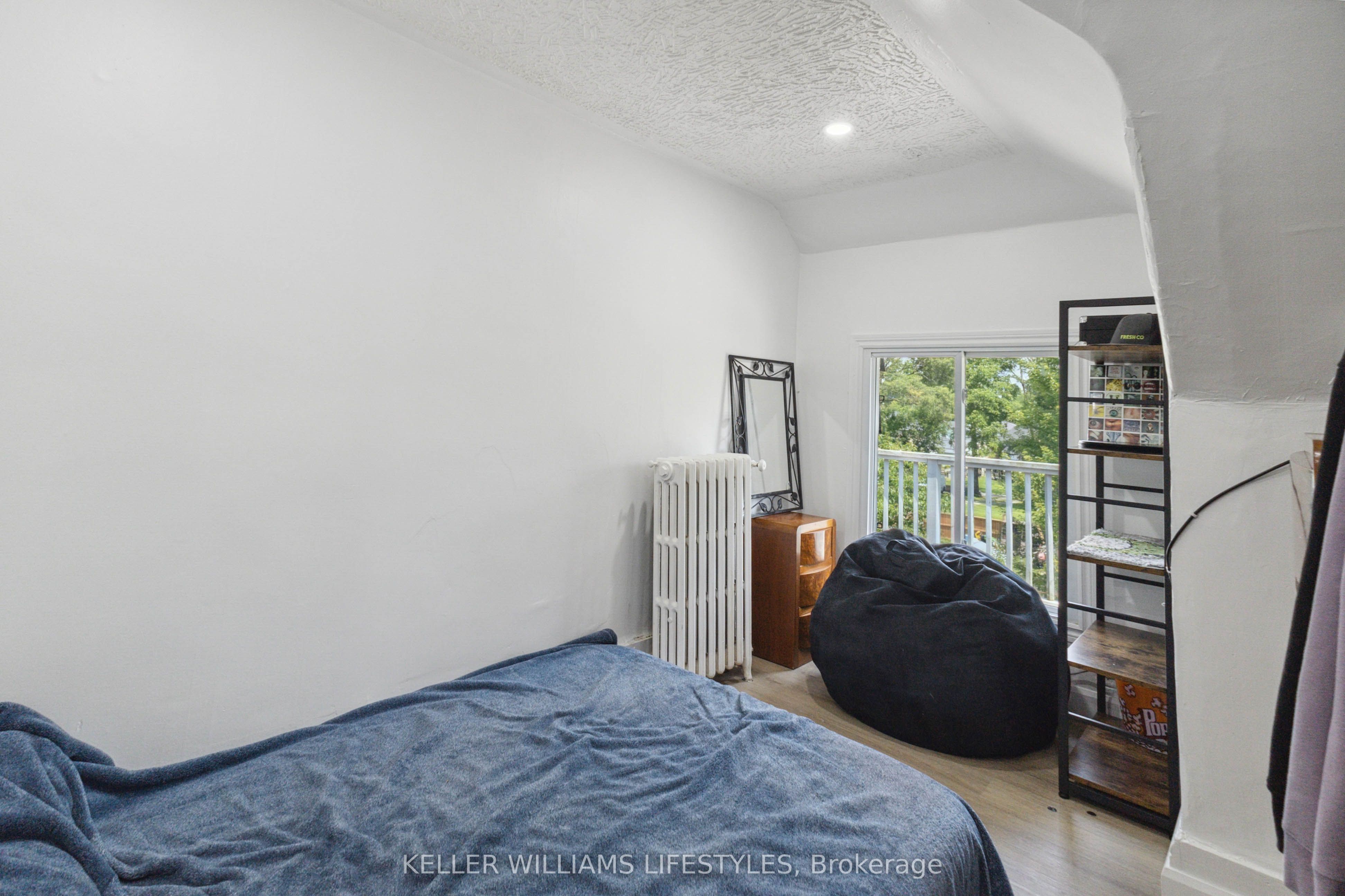 33 Station Street Property Photo 28