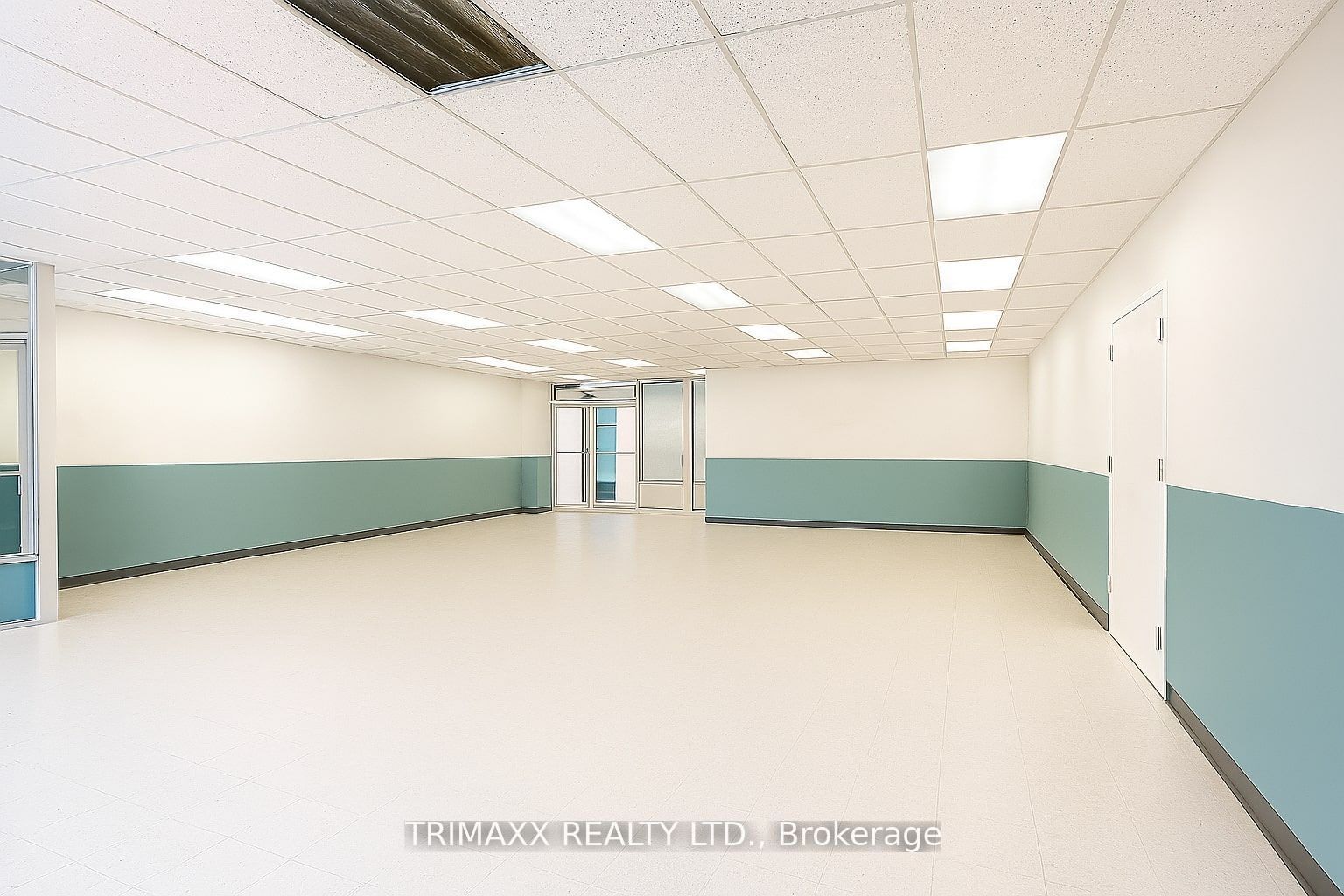 6 Regional Road 7 Property Photo 7