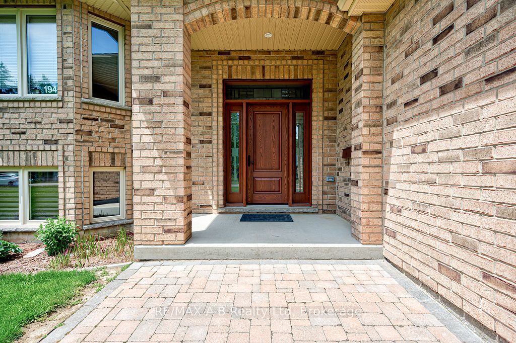 194 Station Road Property Photo 4