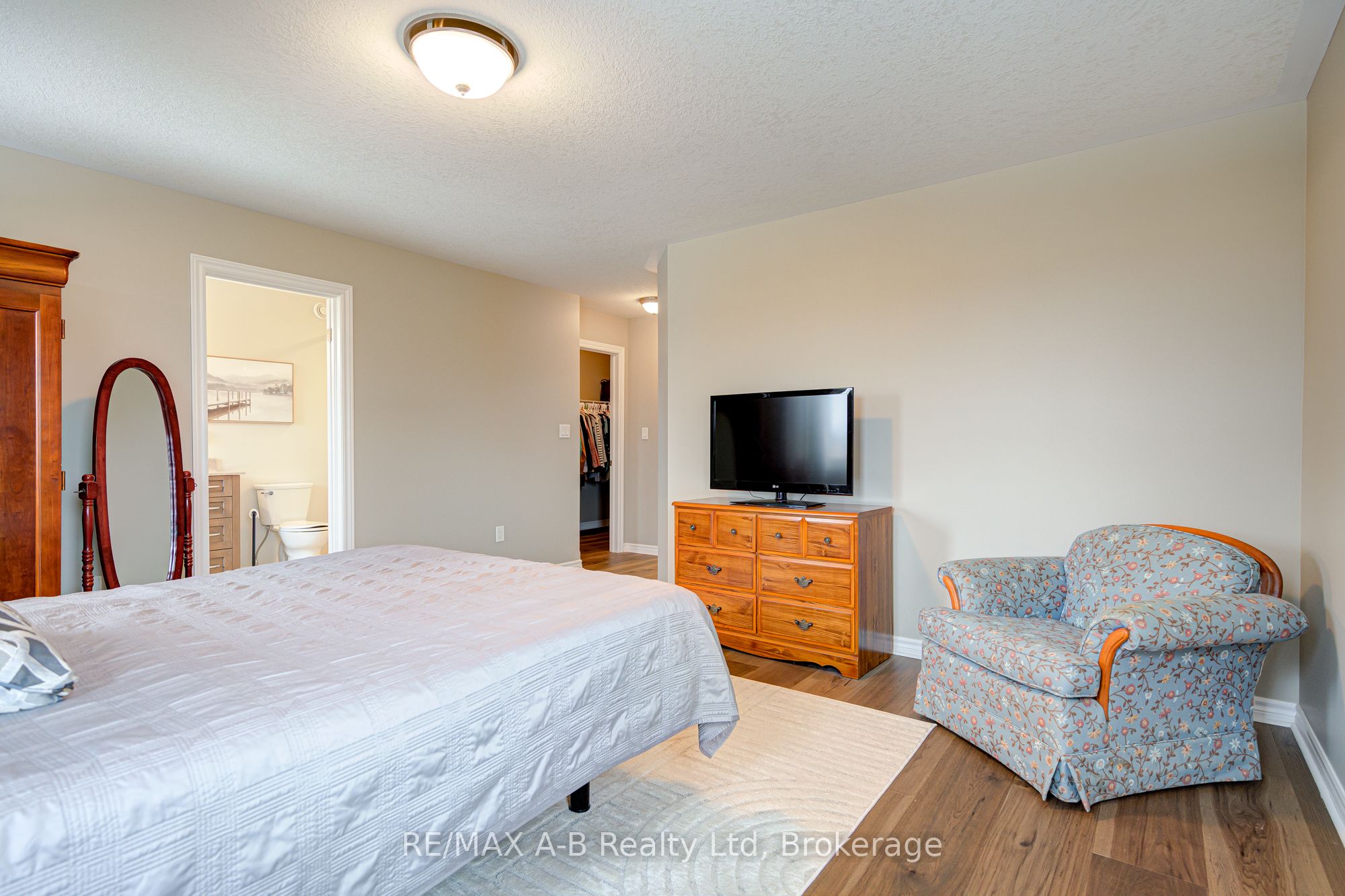 194 Station Road Property Photo 15