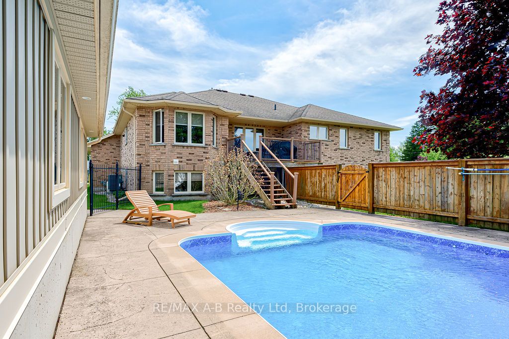 194 Station Road Property Photo 41
