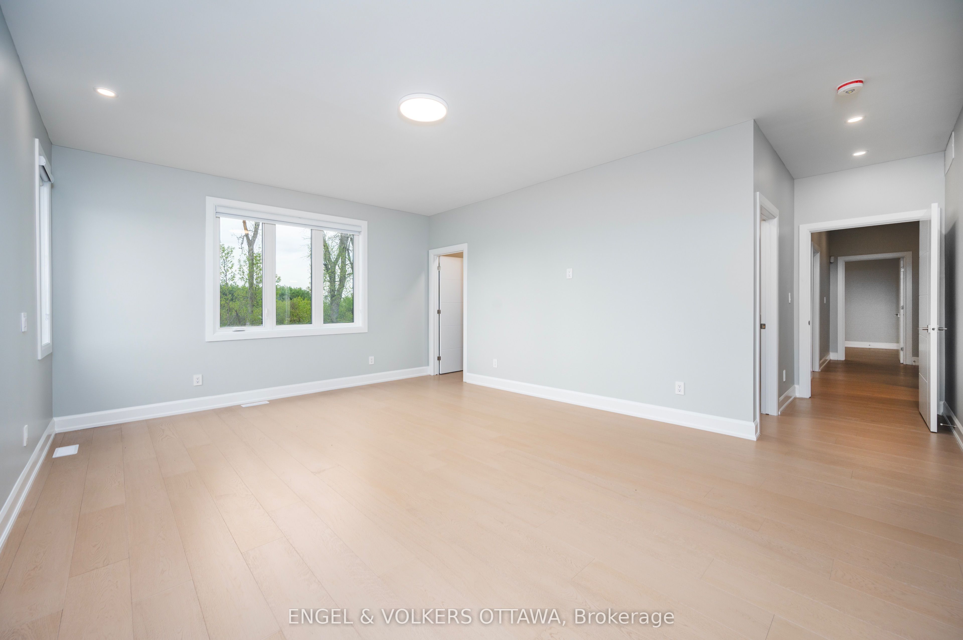 424 Ginger Crescent Property Photo 28