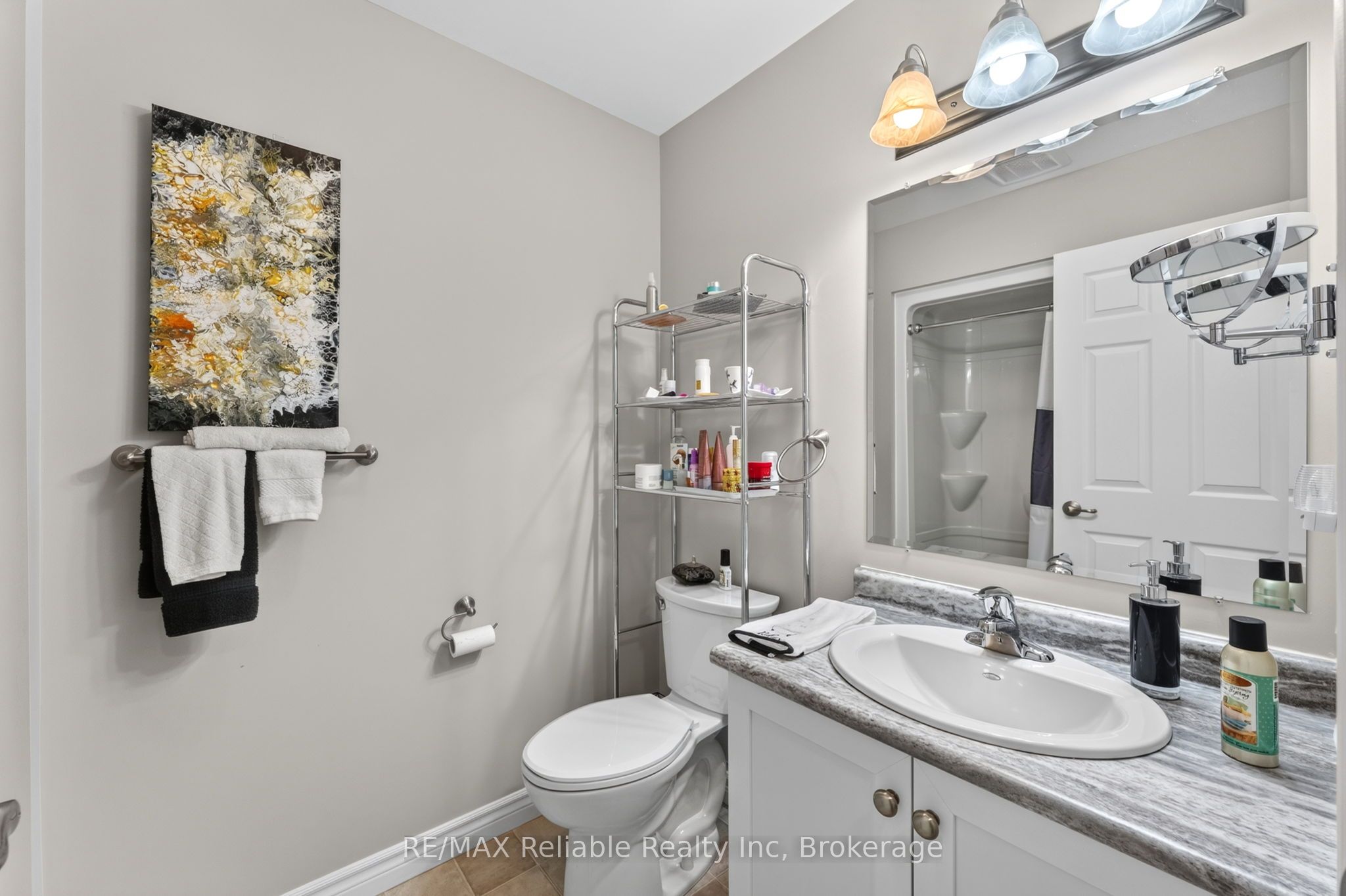 7 Windward Way S Property Photo 19