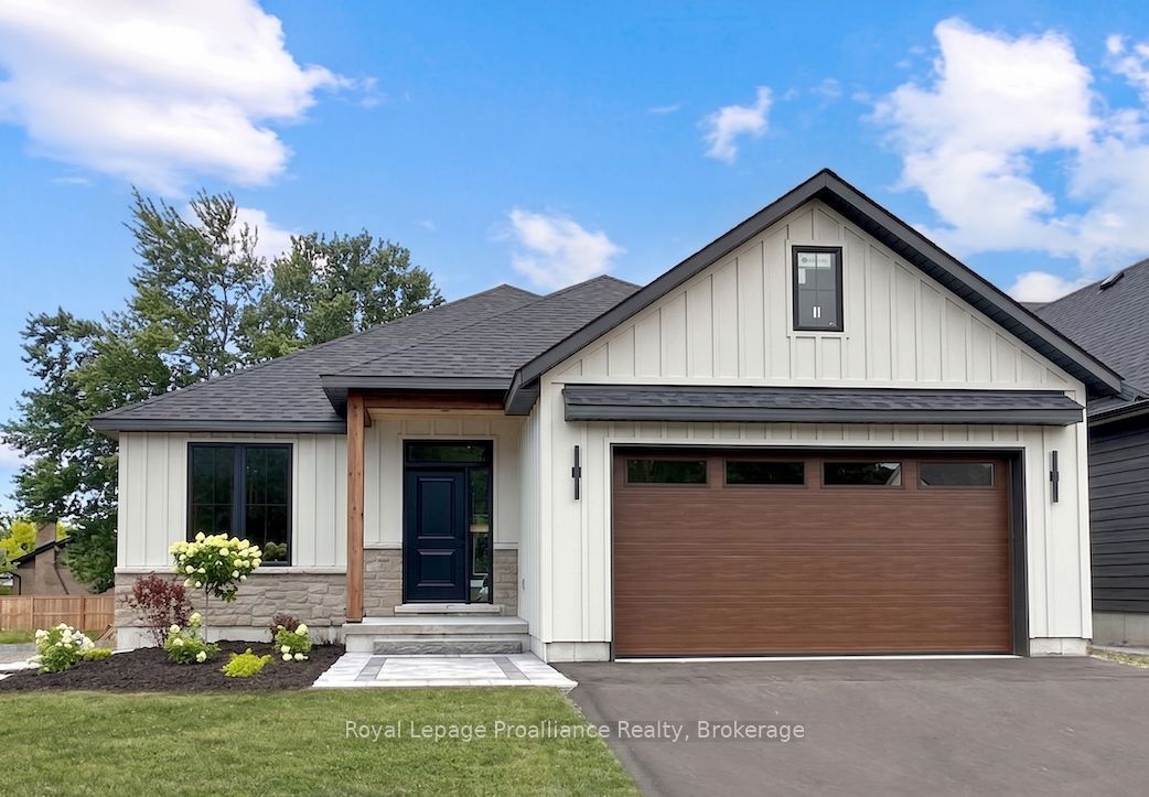 33 Deerview Drive Property Photo 1