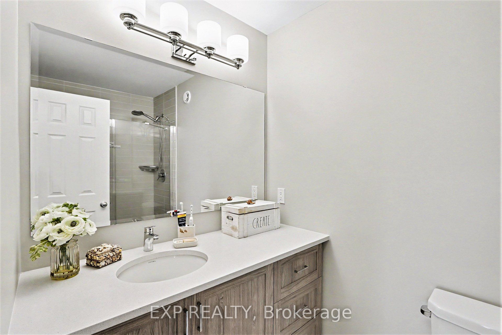 276 Pastel Way Property Photo 27