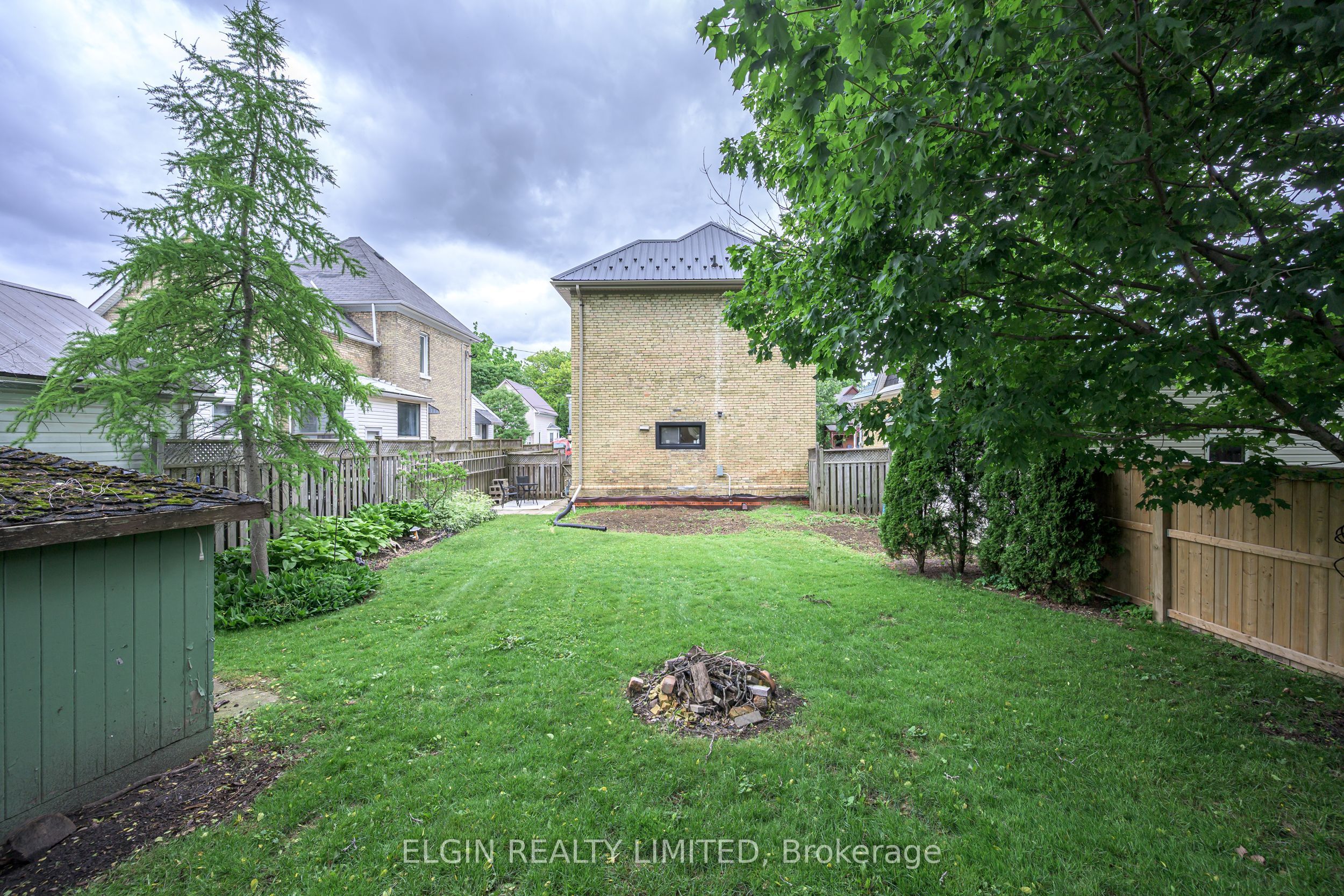 25 Locust Street Property Photo 25