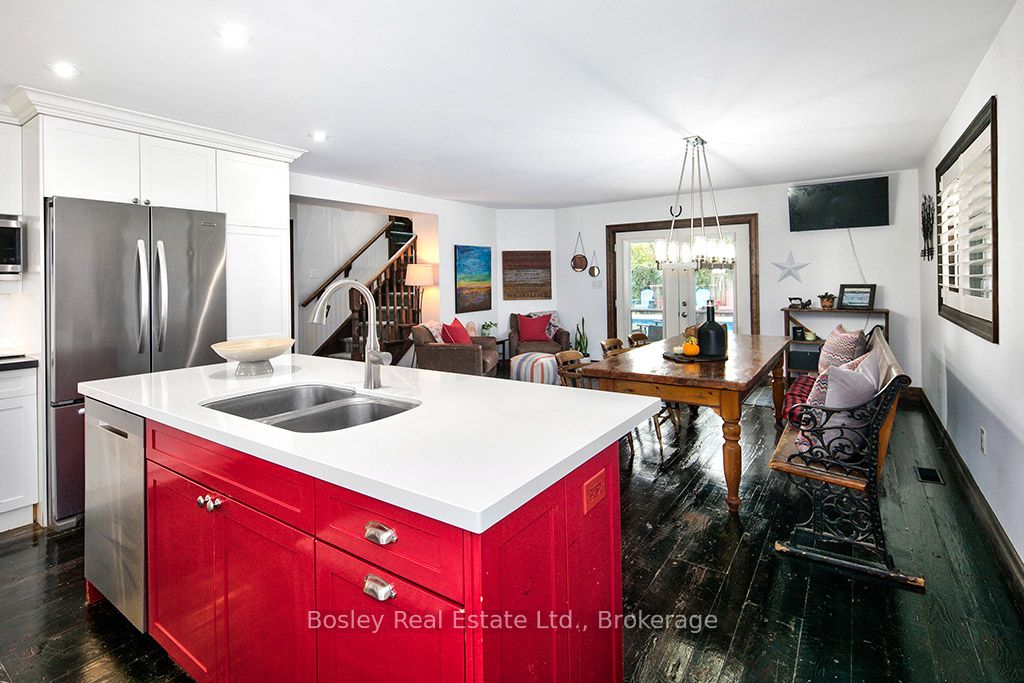 102 Ridgeview Drive N Property Photo 11