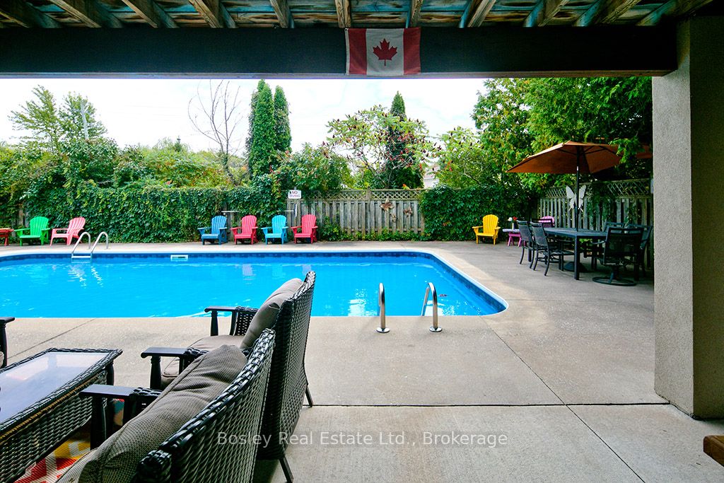 102 Ridgeview Drive N Property Photo 13