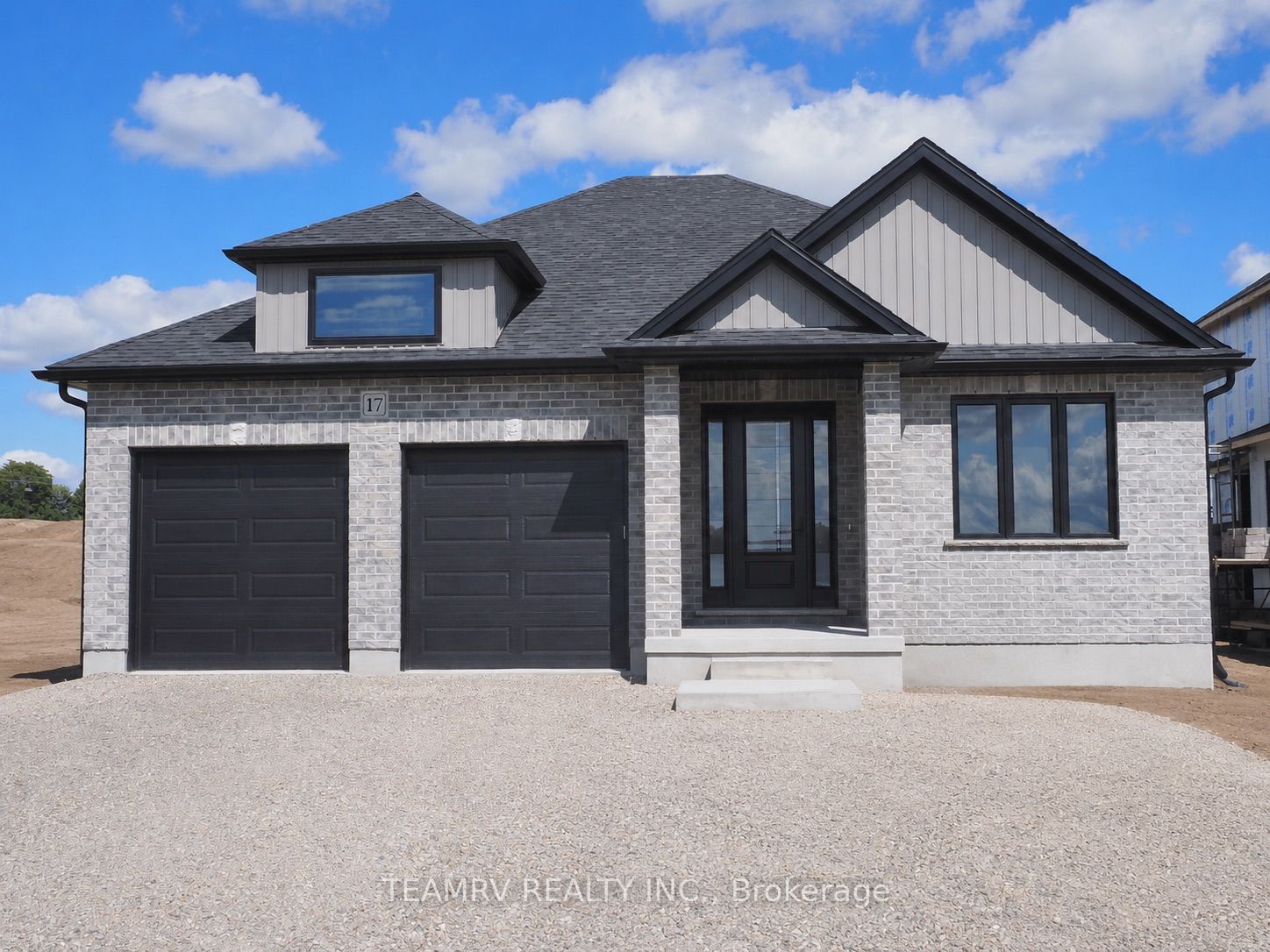 17 Darrow Drive Property Photo 1