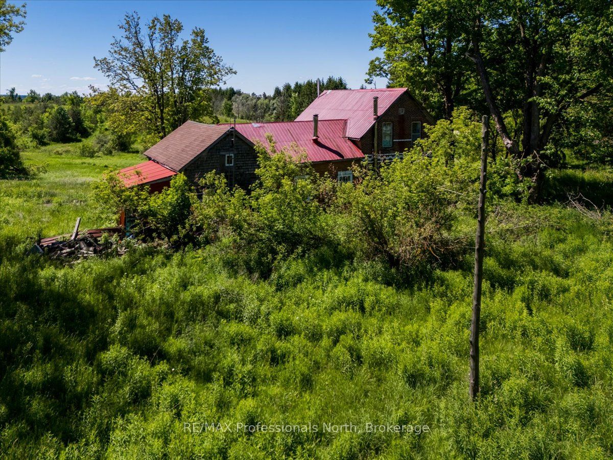 555463 Mono-amaranth Townline Property Photo 19