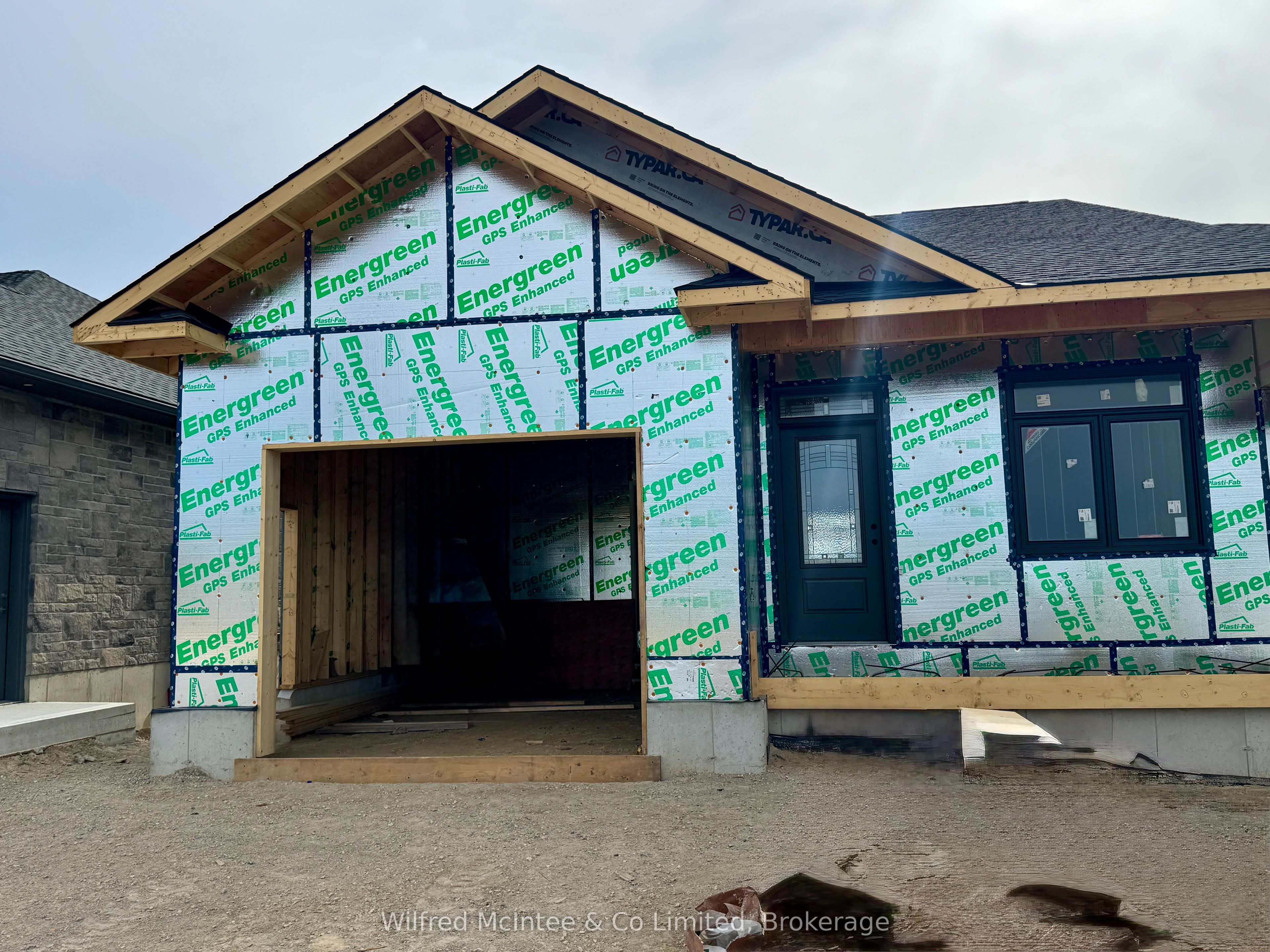 132 Devinwood Avenue Property Photo 1