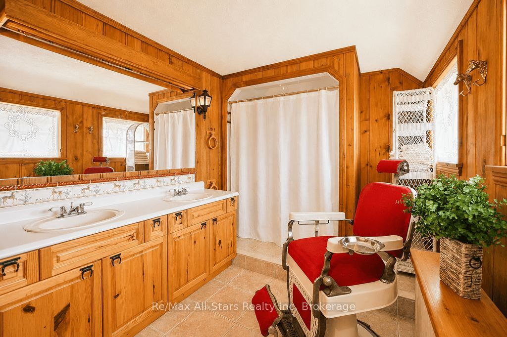 2386 60 Highway Property Photo 13