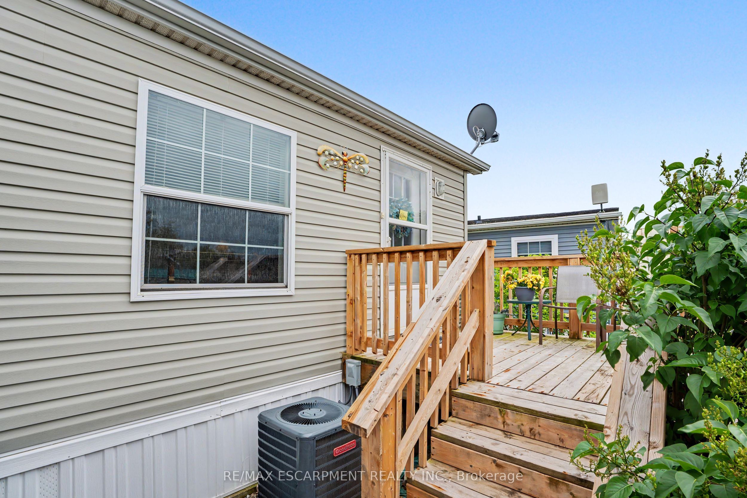 4 Hickory Hollow Property Photo 6