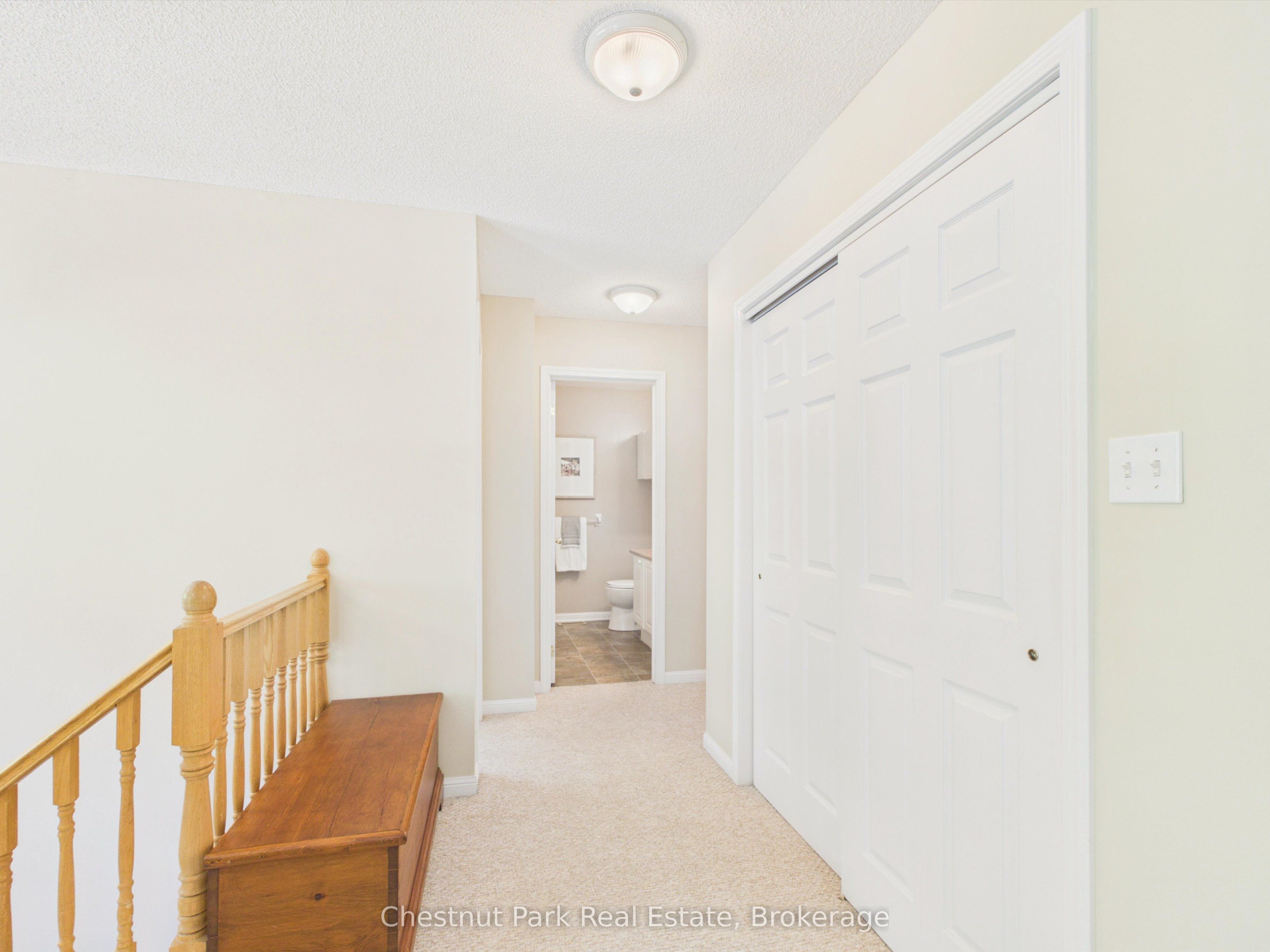 525 Lorne Street Property Photo 6