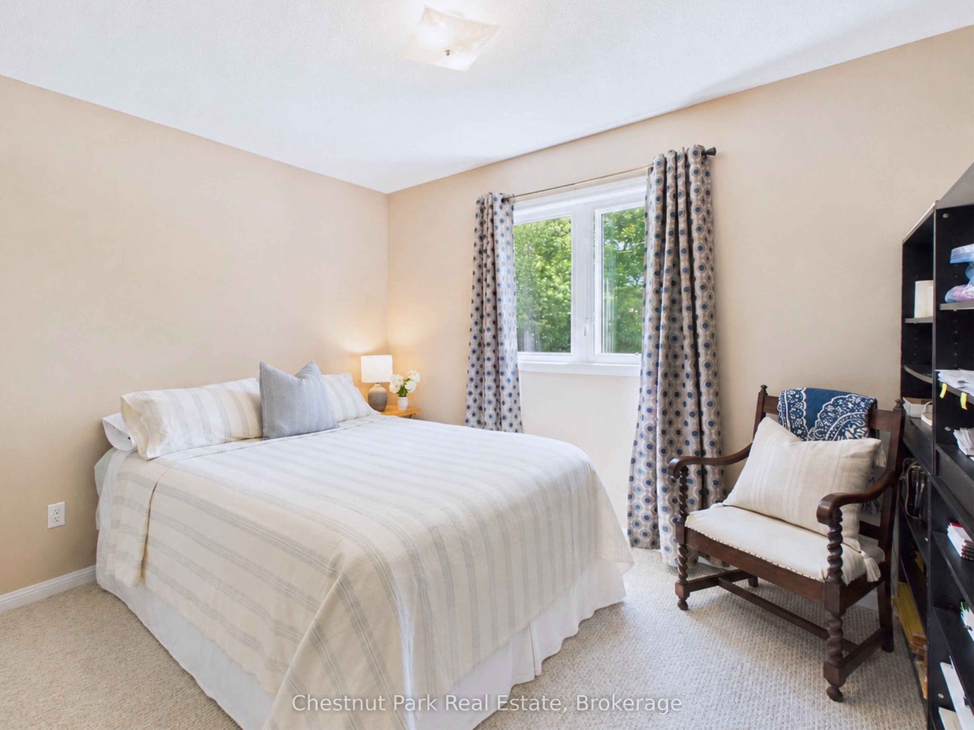 525 Lorne Street Property Photo 15