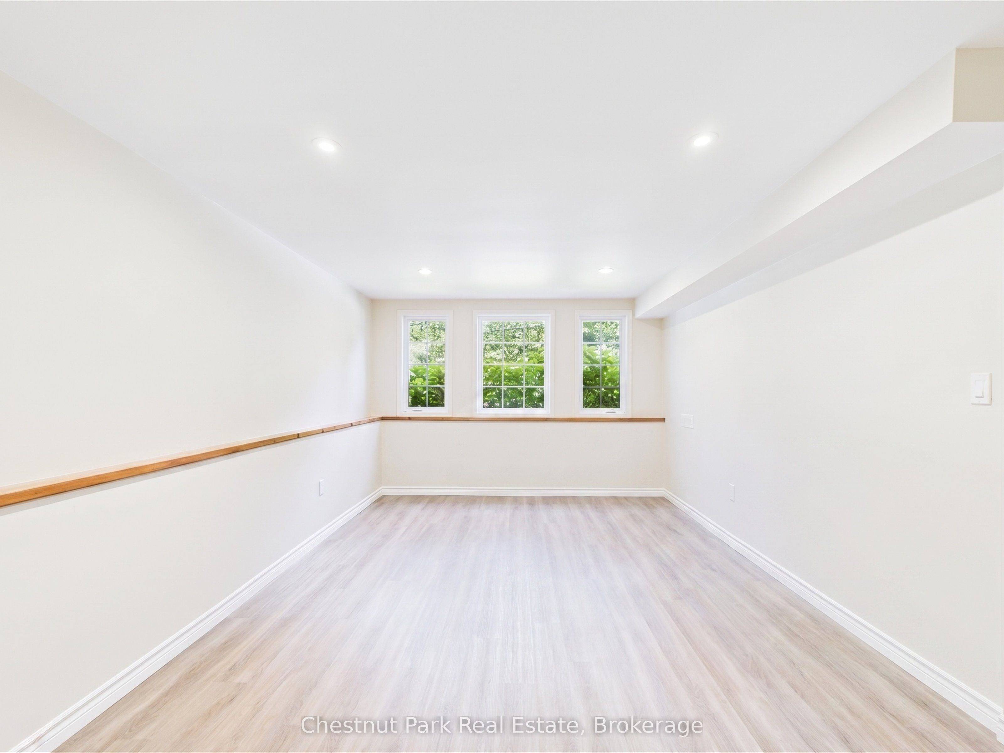 525 Lorne Street Property Photo 19