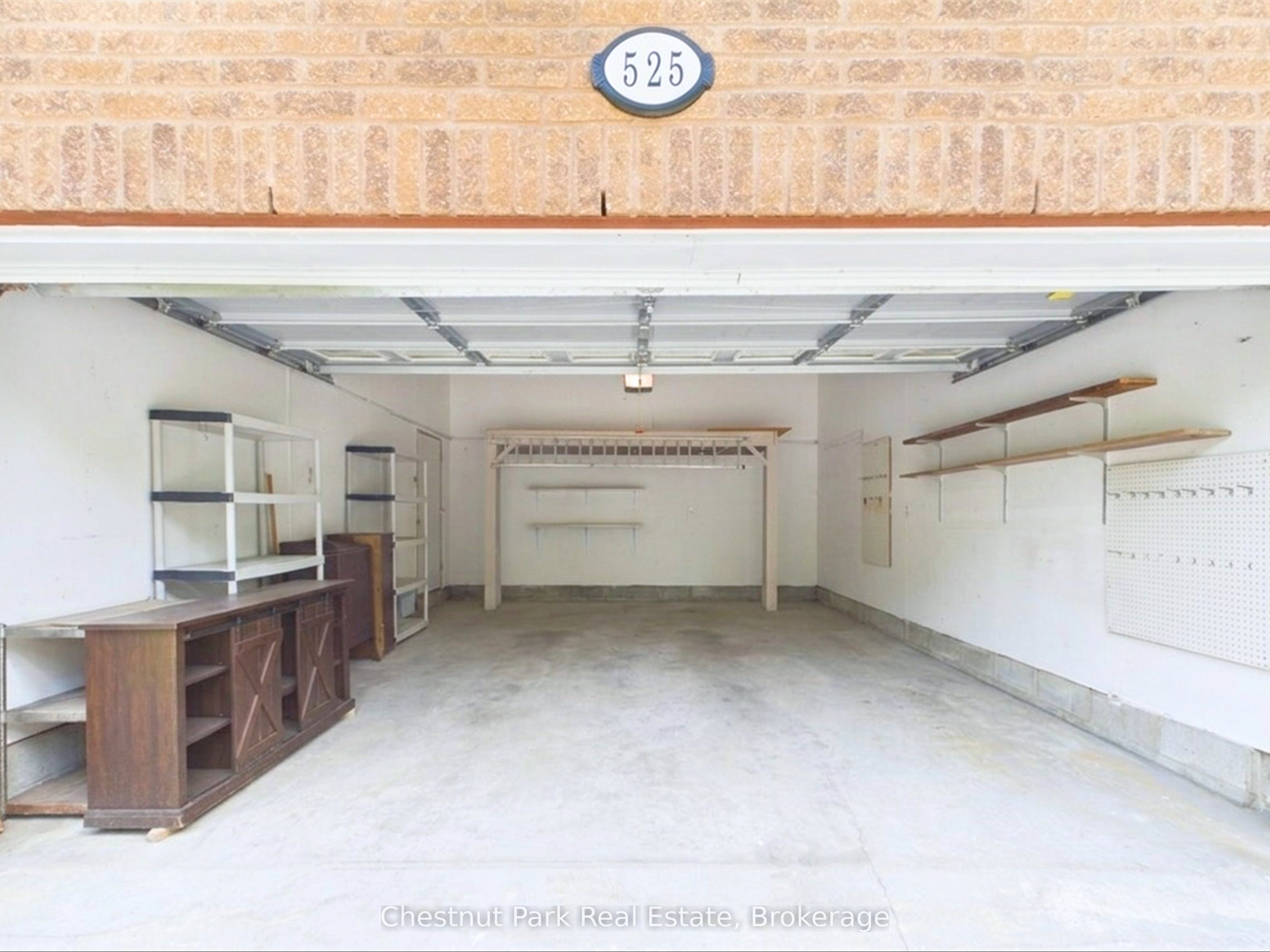 525 Lorne Street Property Photo 26