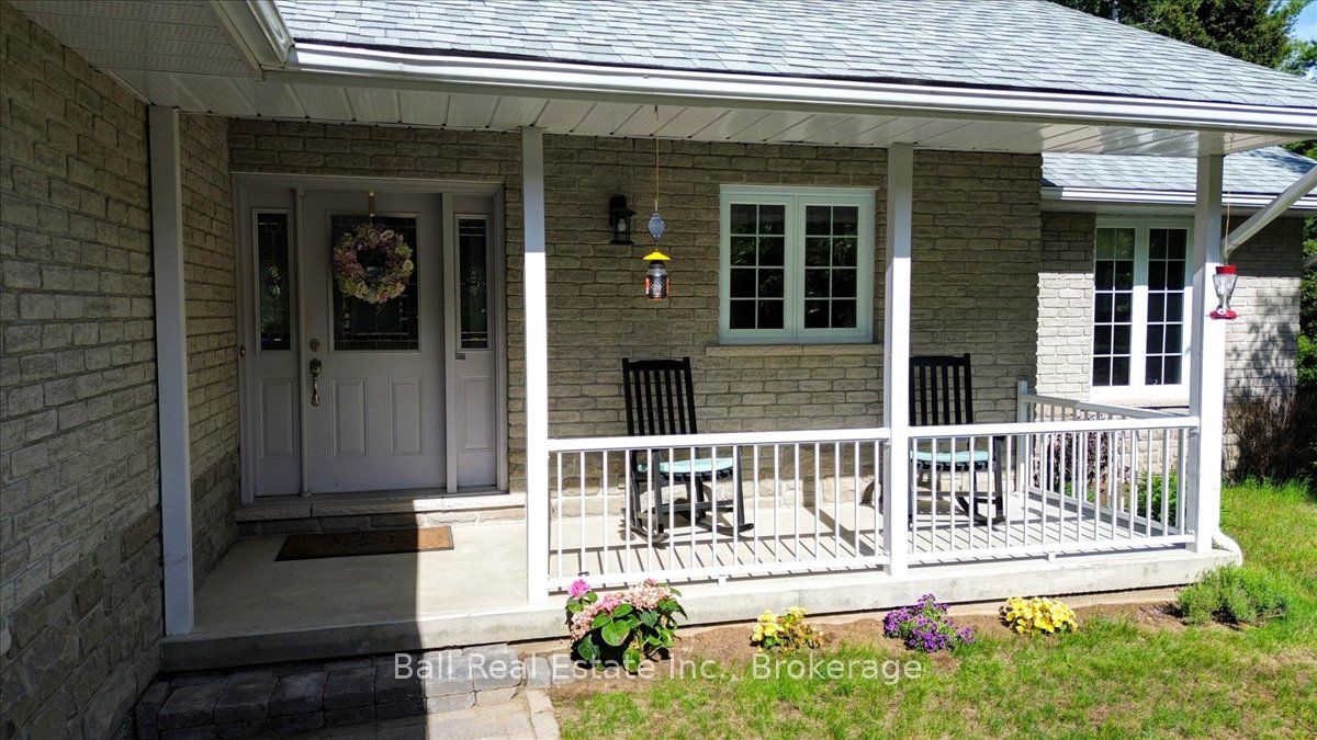 214a Centre Road Property Photo 5