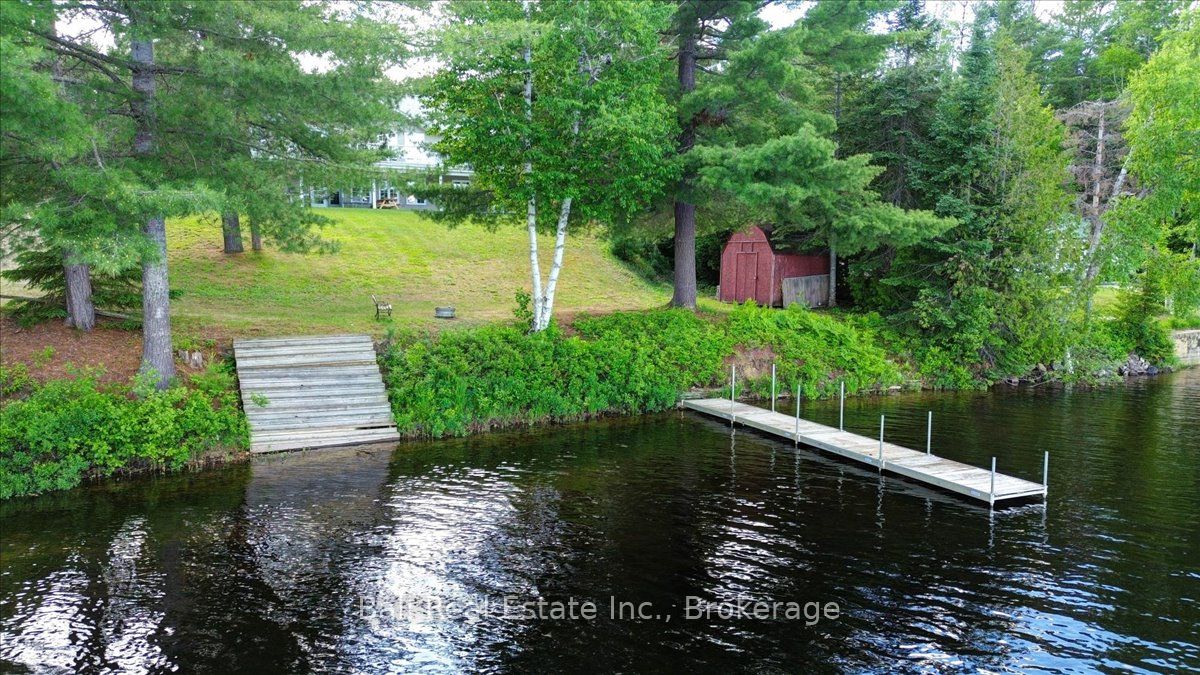 214a Centre Road Property Photo 11