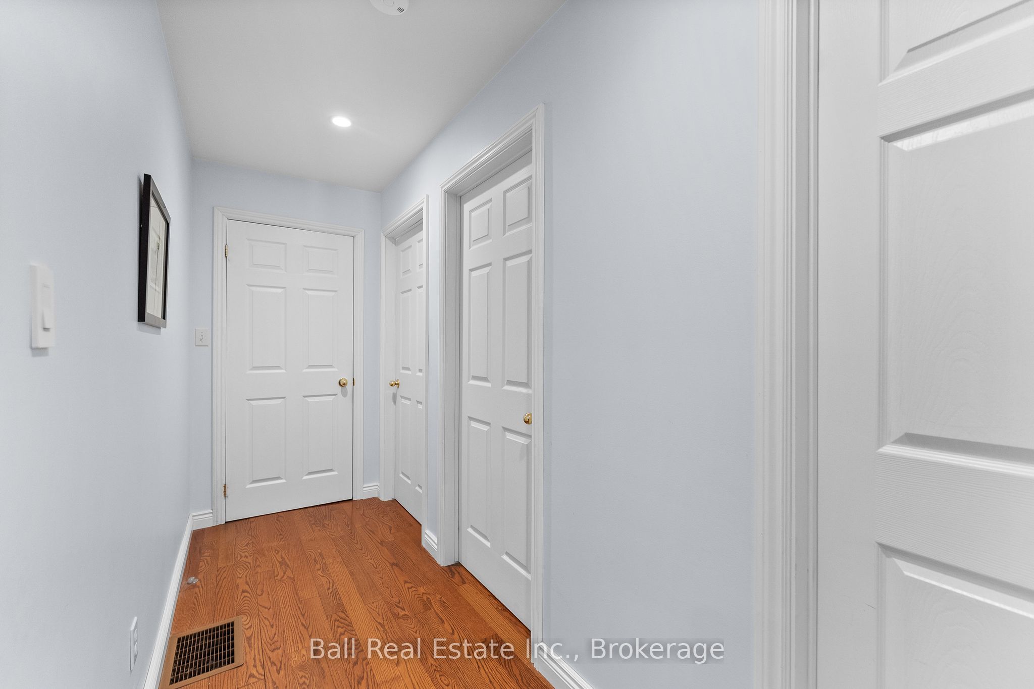 214a Centre Road Property Photo 26