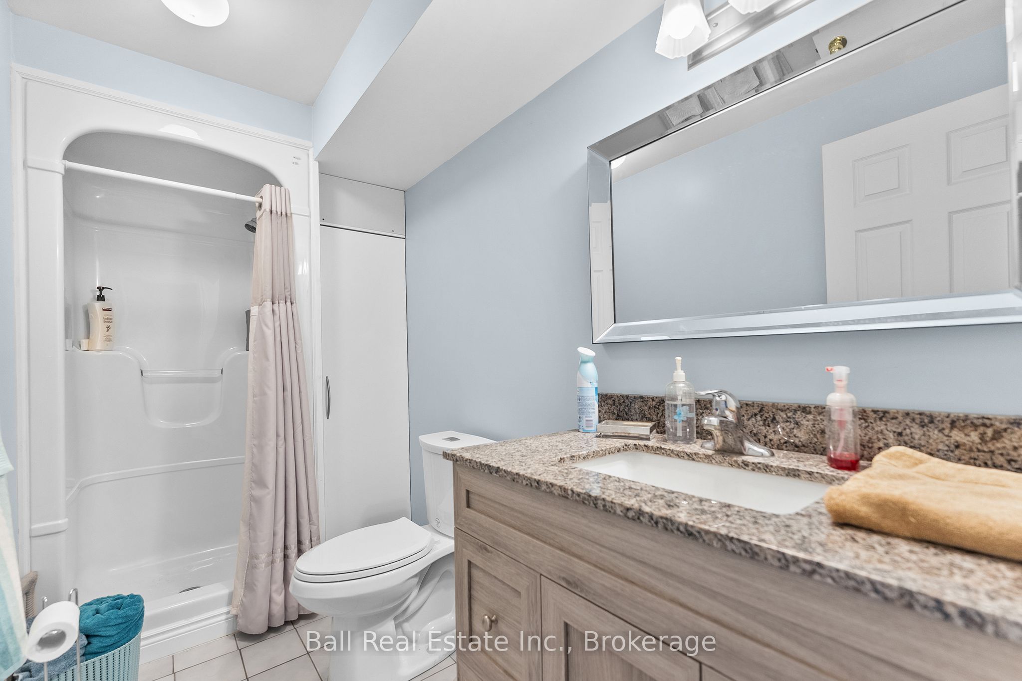 214a Centre Road Property Photo 35