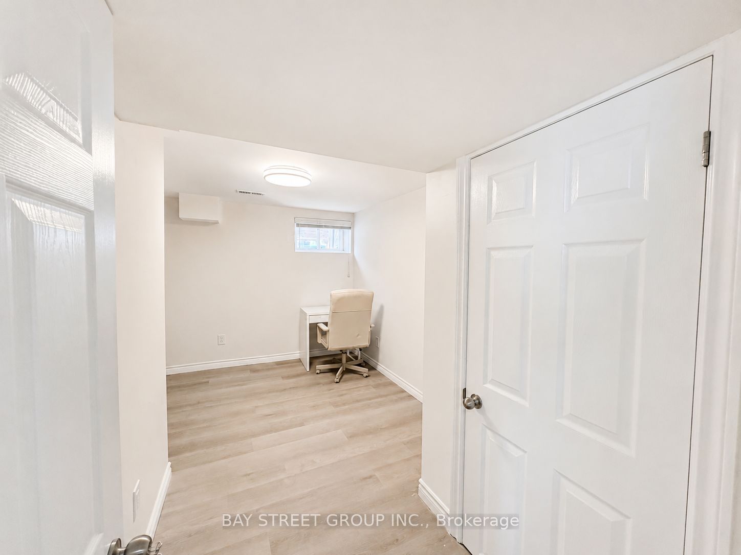 808 Tenth Avenue Bsmt Property Photo 14