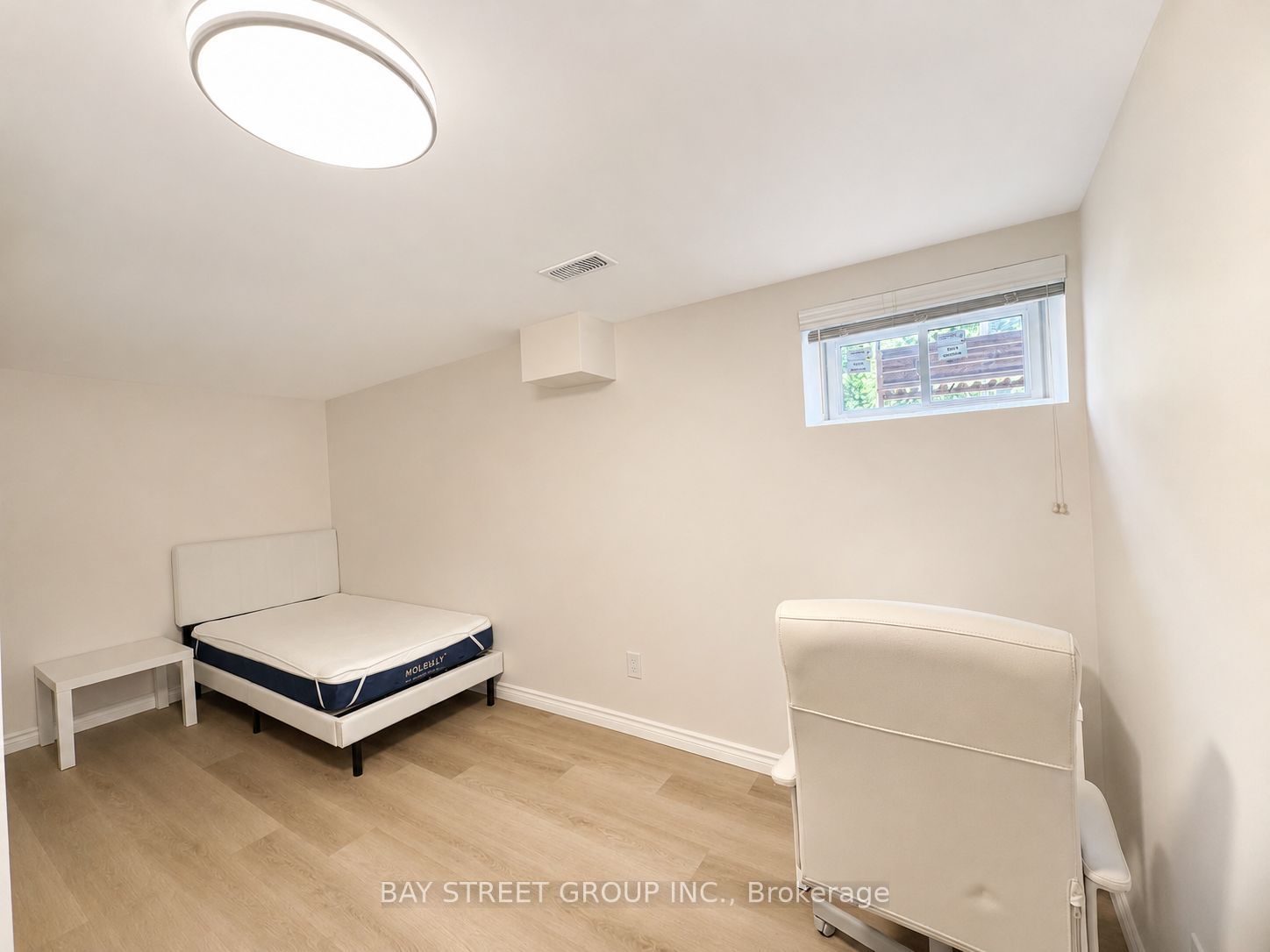 808 Tenth Avenue Bsmt Property Photo 15