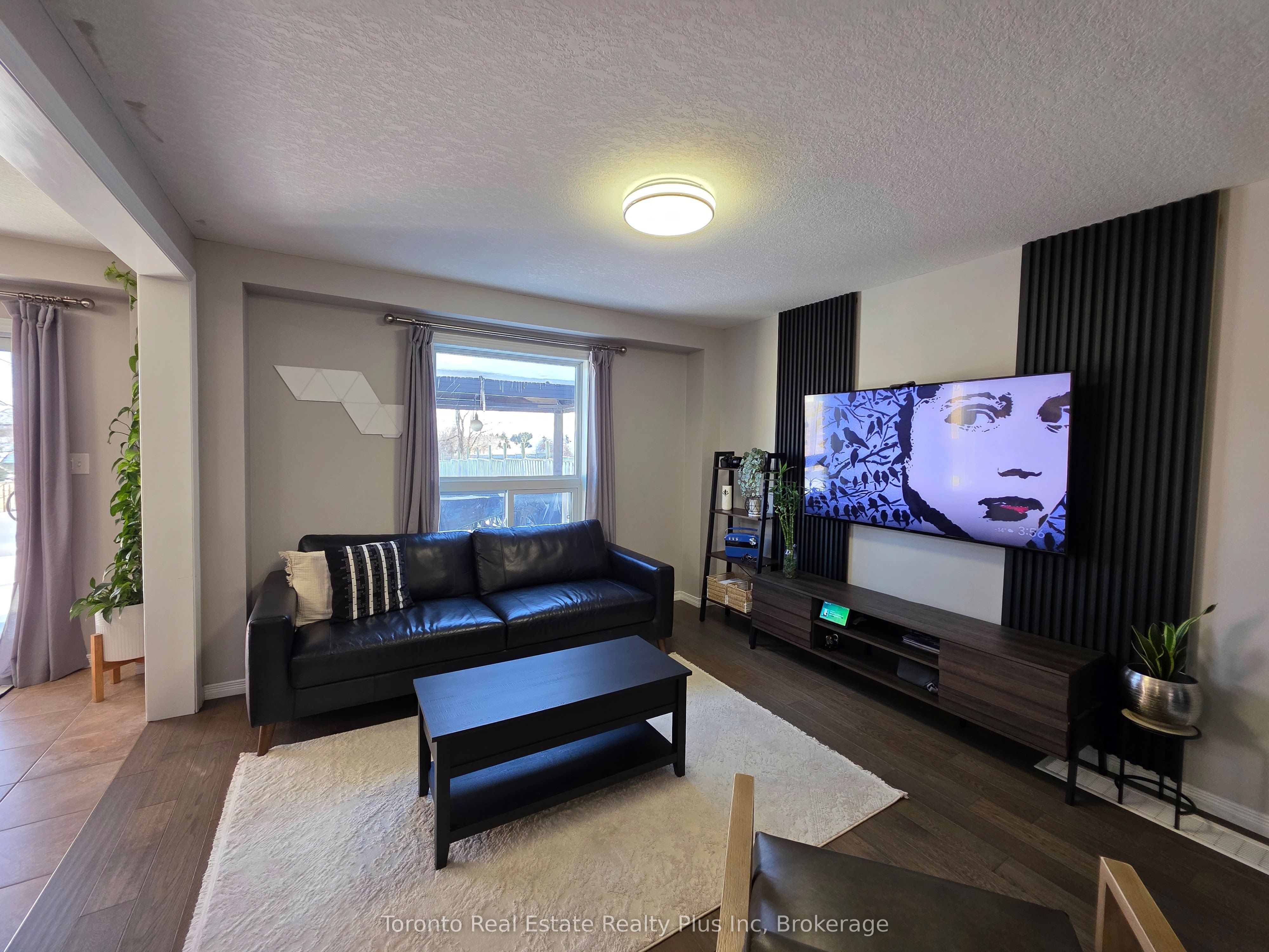 16 Talon Drive Property Photo 13