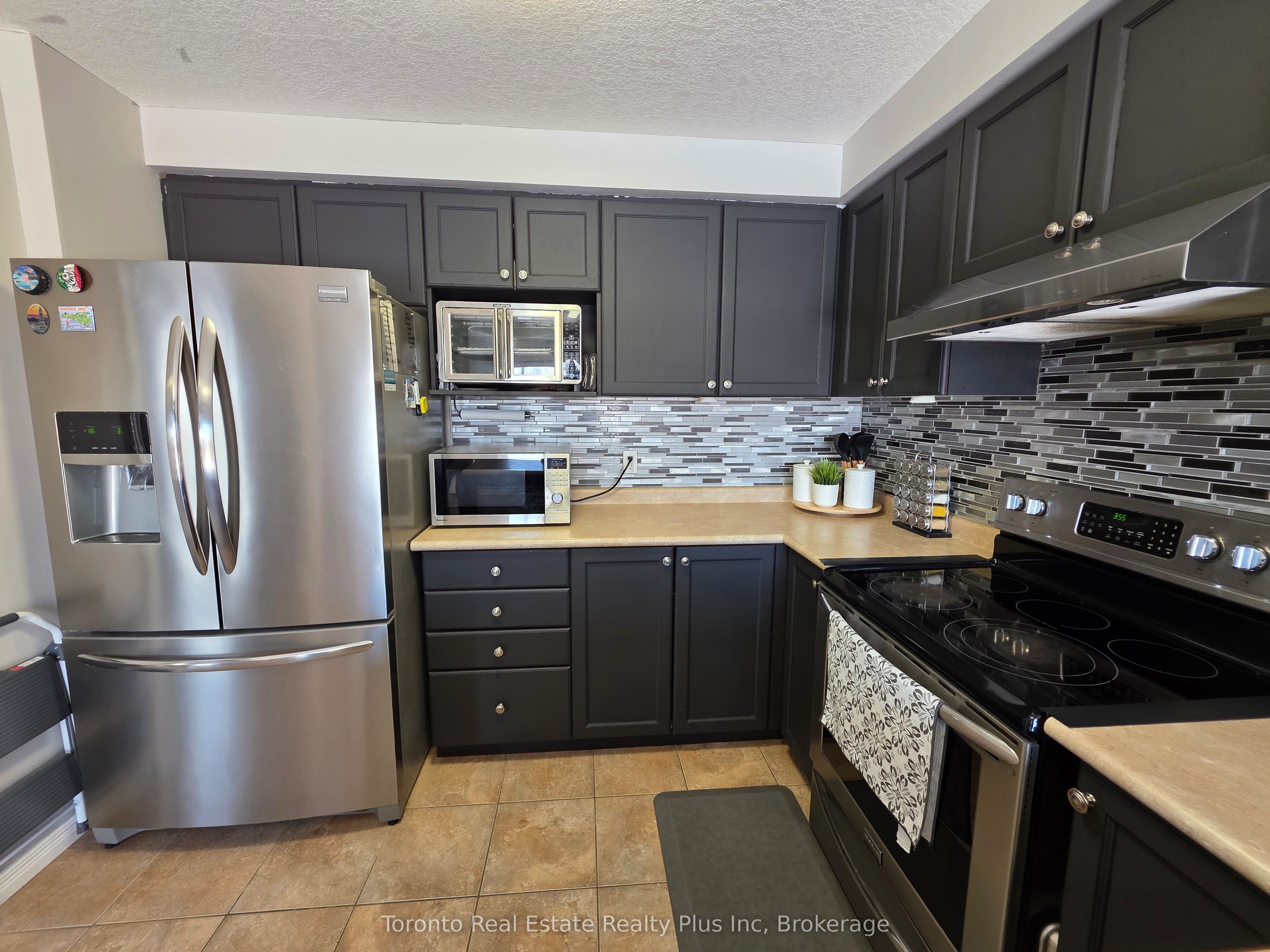 16 Talon Drive Property Photo 17