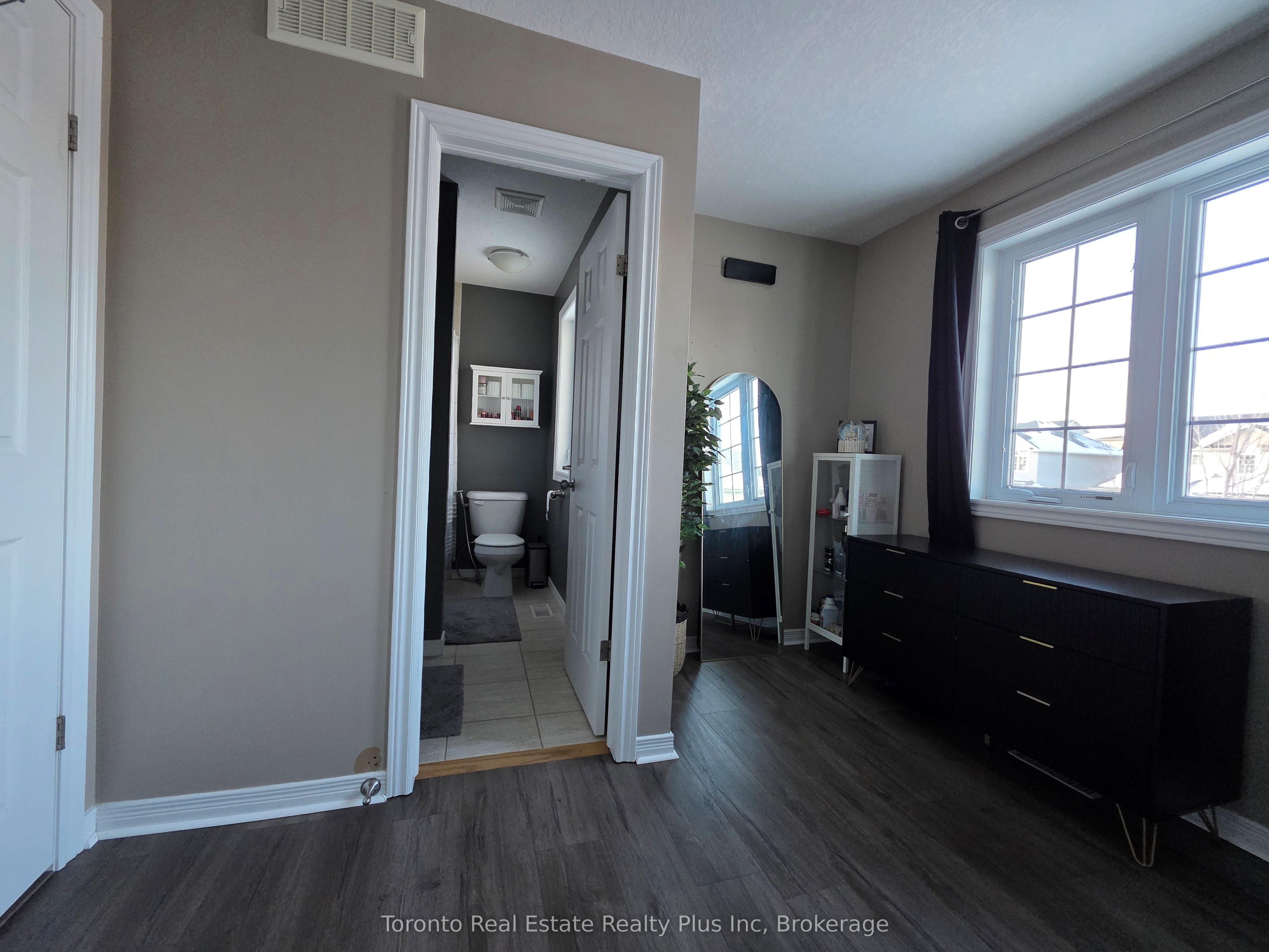16 Talon Drive Property Photo 33