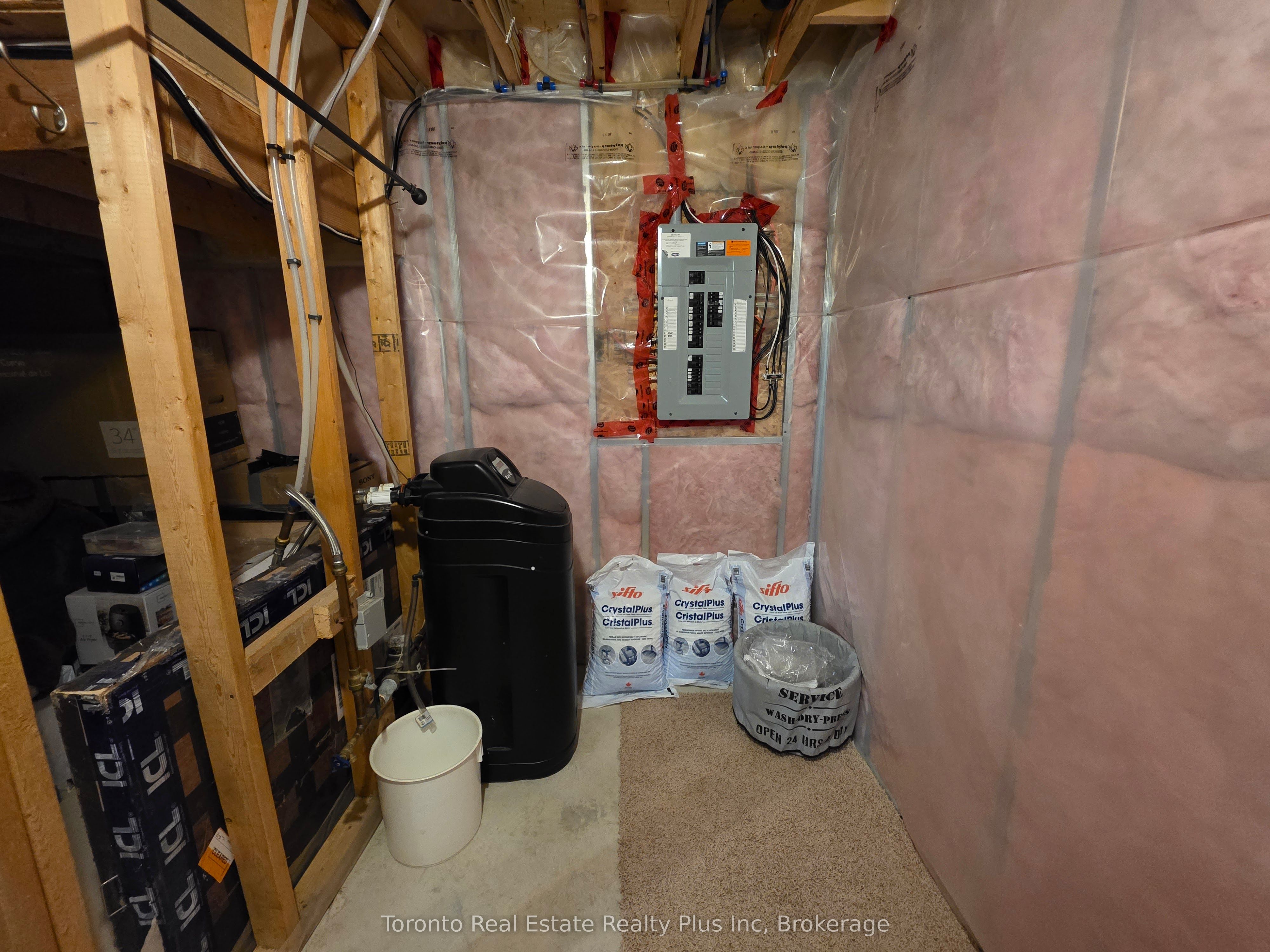16 Talon Drive Property Photo 41