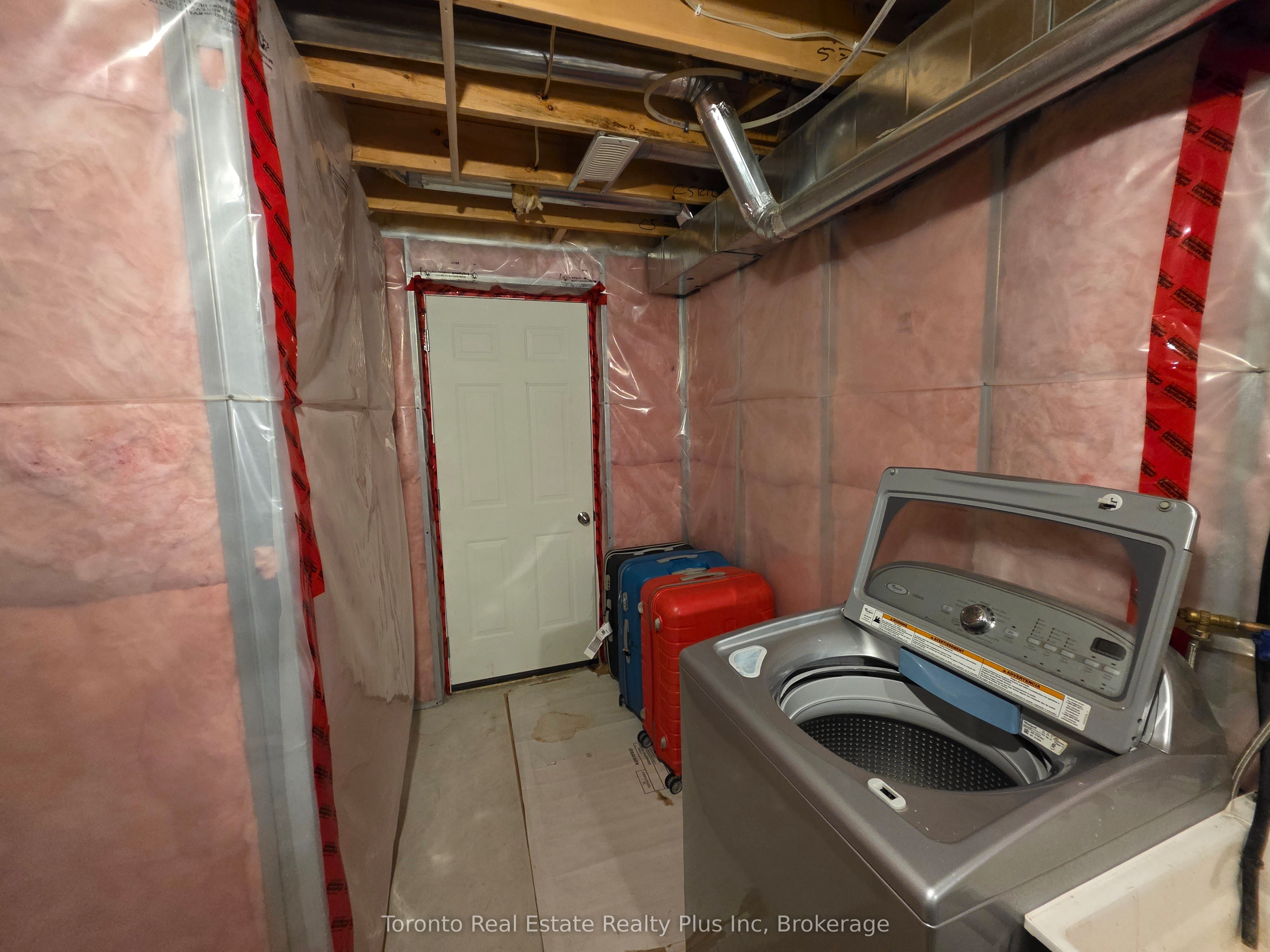16 Talon Drive Property Photo 43