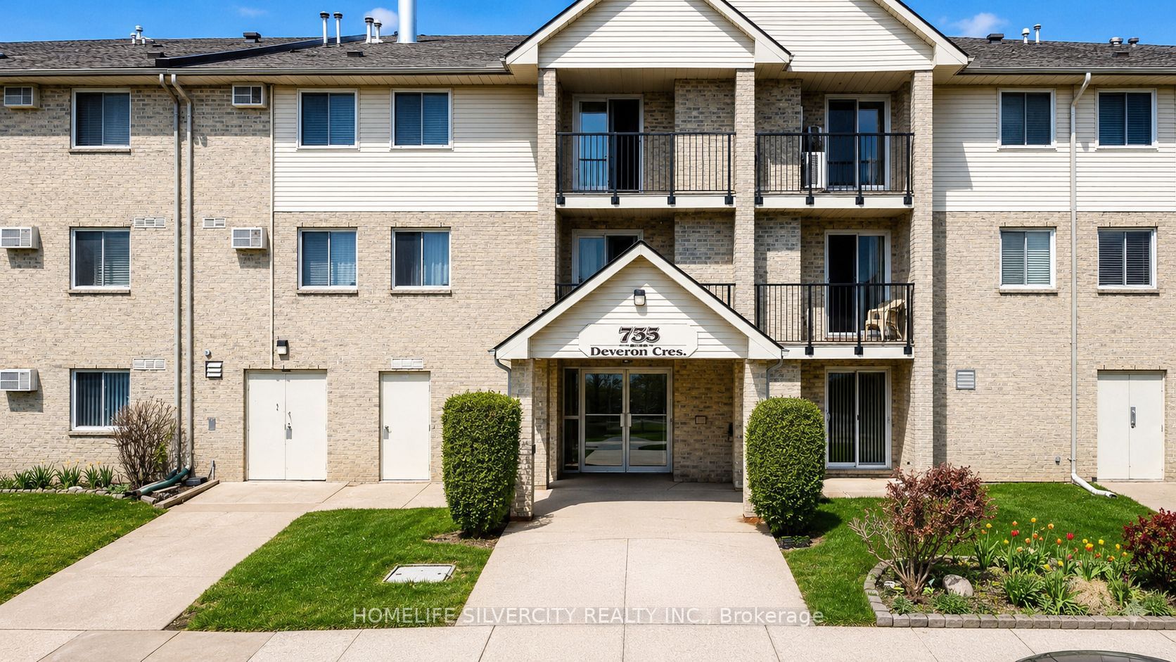 733 Deveron Crescent 303 Property Photo 1