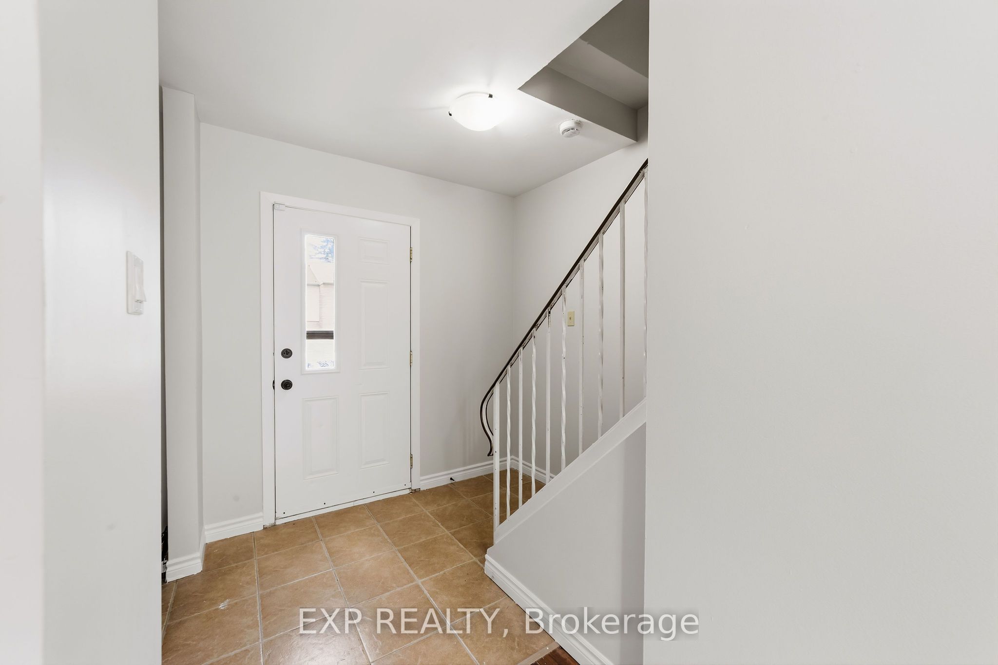 1775 Culver Drive 116 Property Photo 8