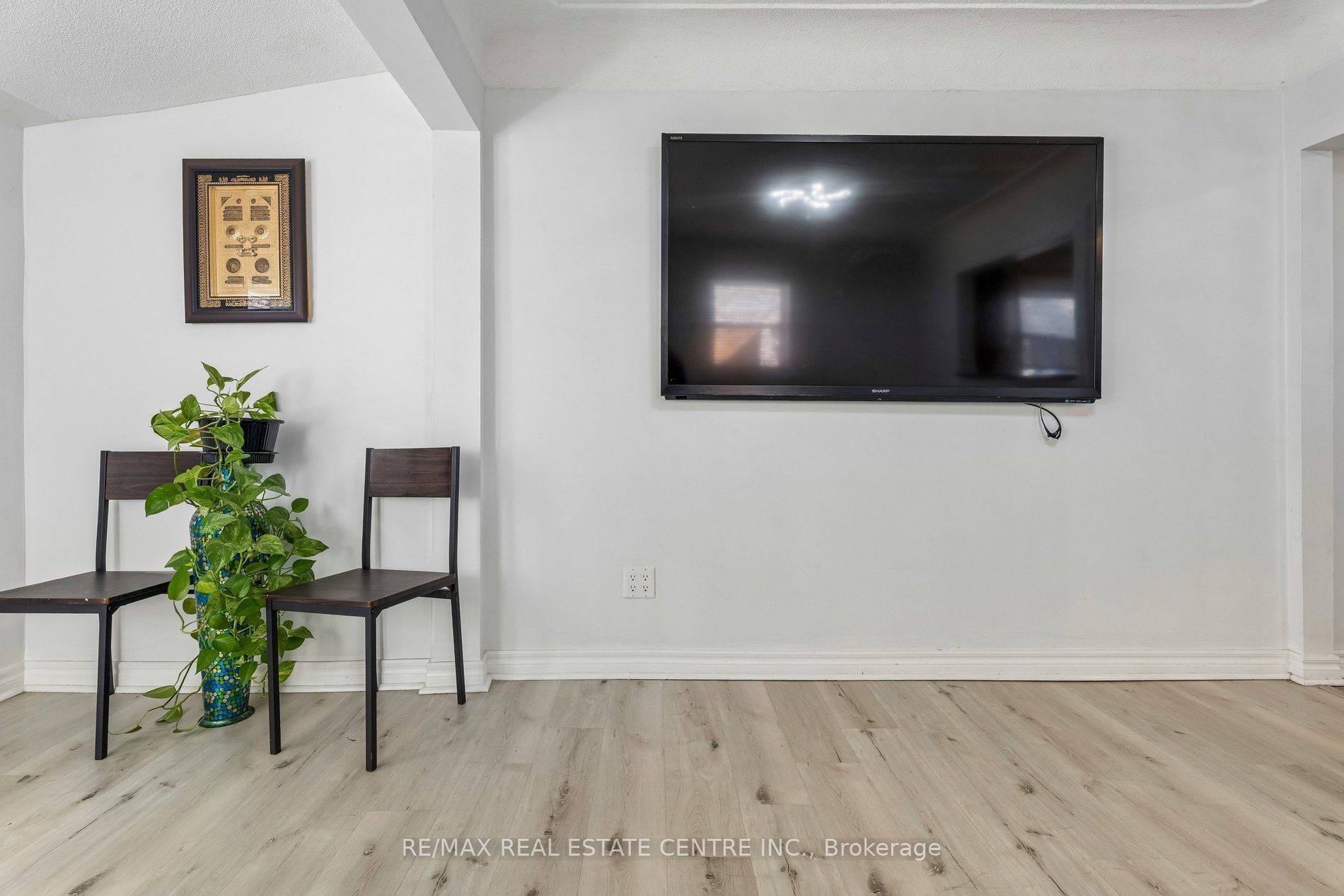 43 Whitfield Avenue Property Photo 20