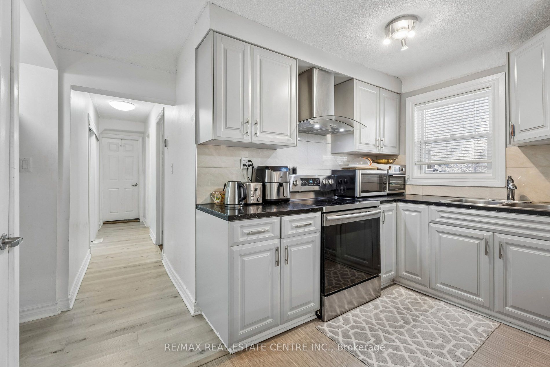 43 Whitfield Avenue Property Photo 21