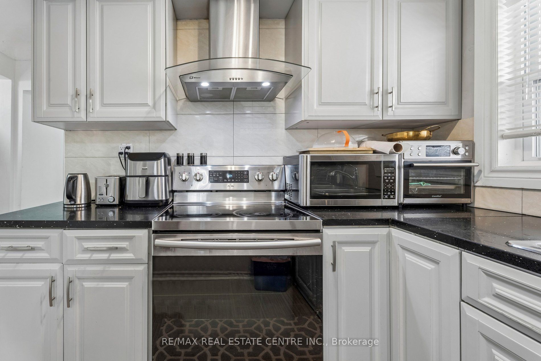 43 Whitfield Avenue Property Photo 25