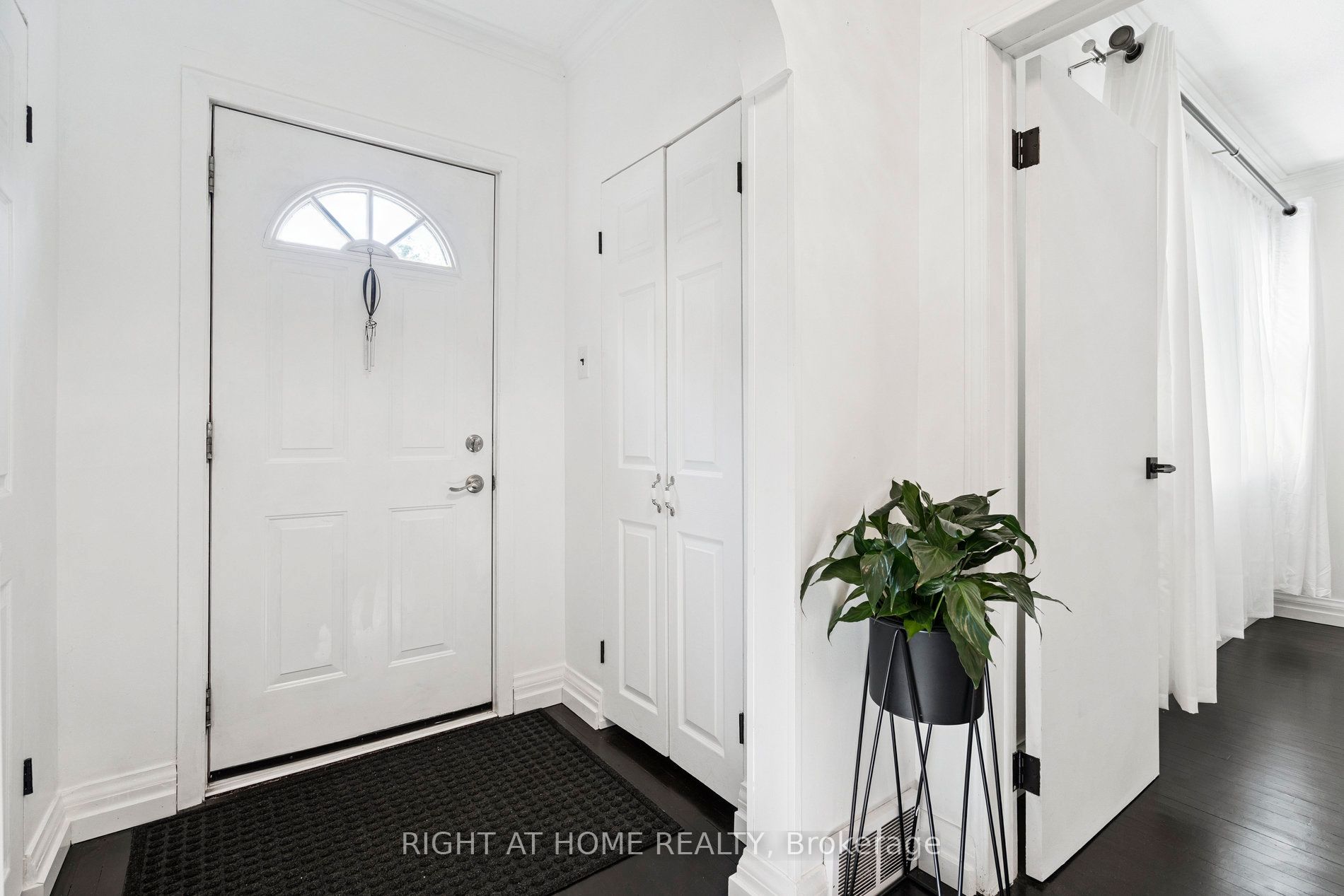 105 Glenridge Avenue Property Photo 29