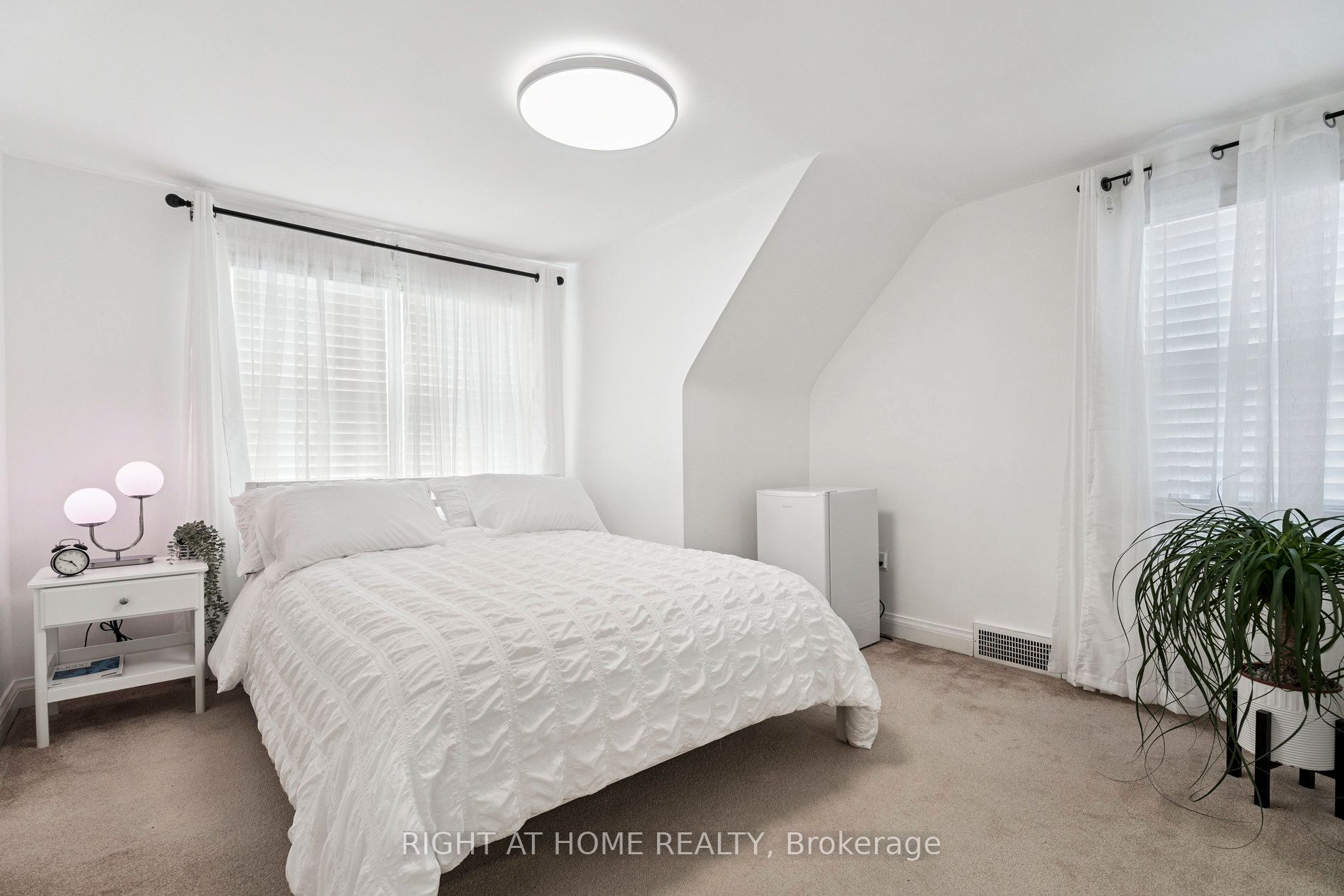 105 Glenridge Avenue Property Photo 34