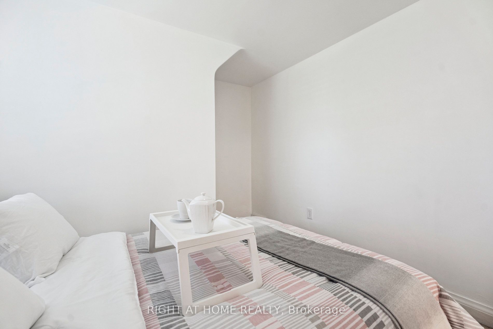 105 Glenridge Avenue Property Photo 40