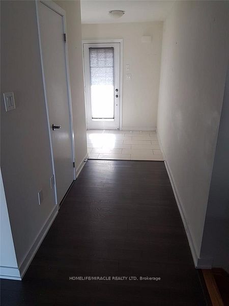 35 Sherway Street Property Photo 6