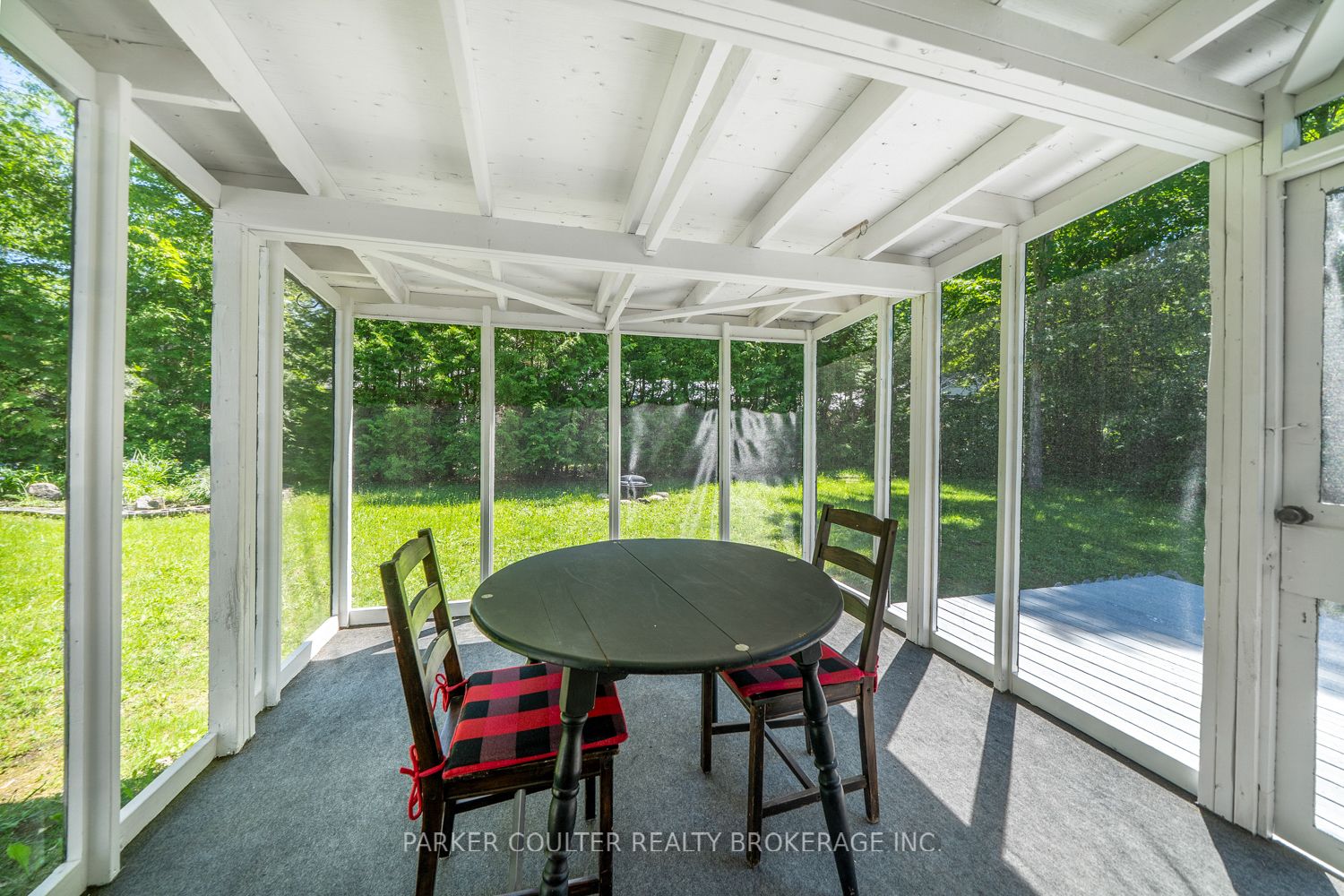 85 Evans Avenue W Property Photo 20
