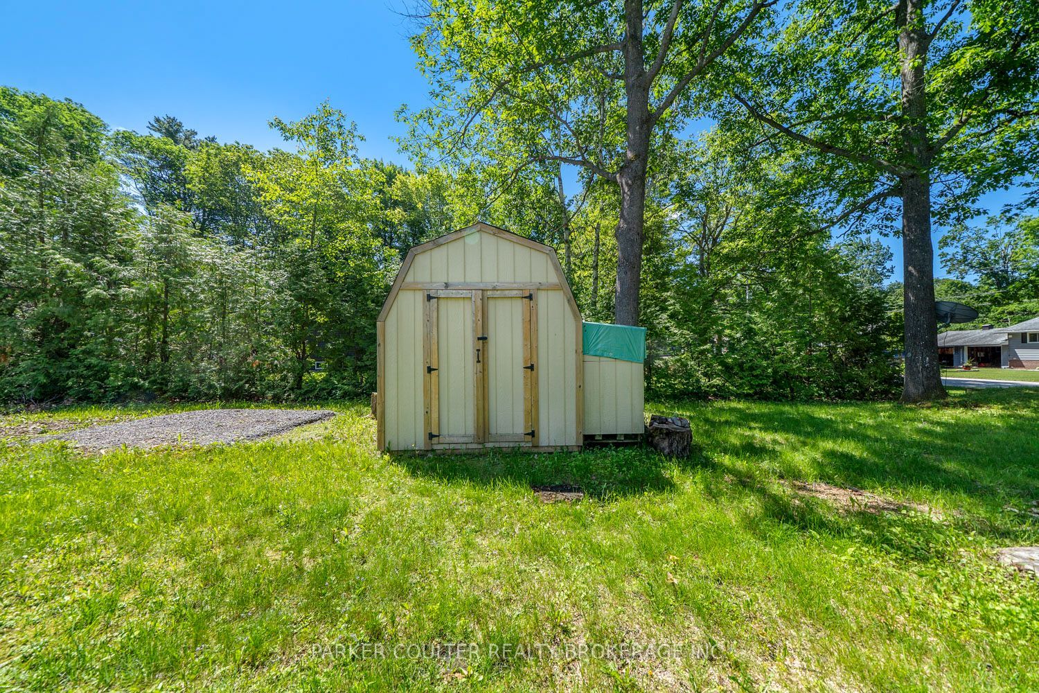 85 Evans Avenue W Property Photo 43