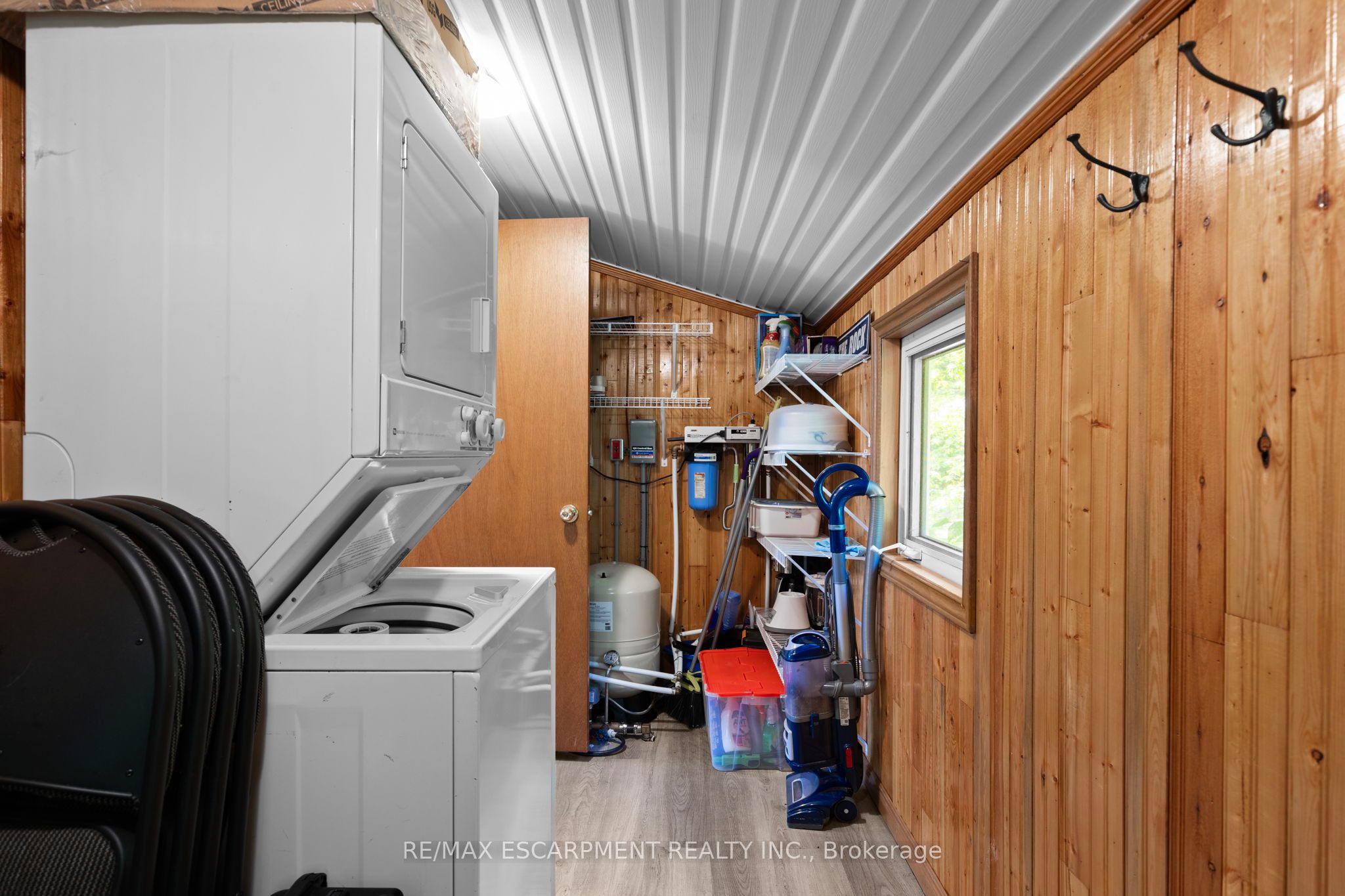 545 Hurdville Road Property Photo 33