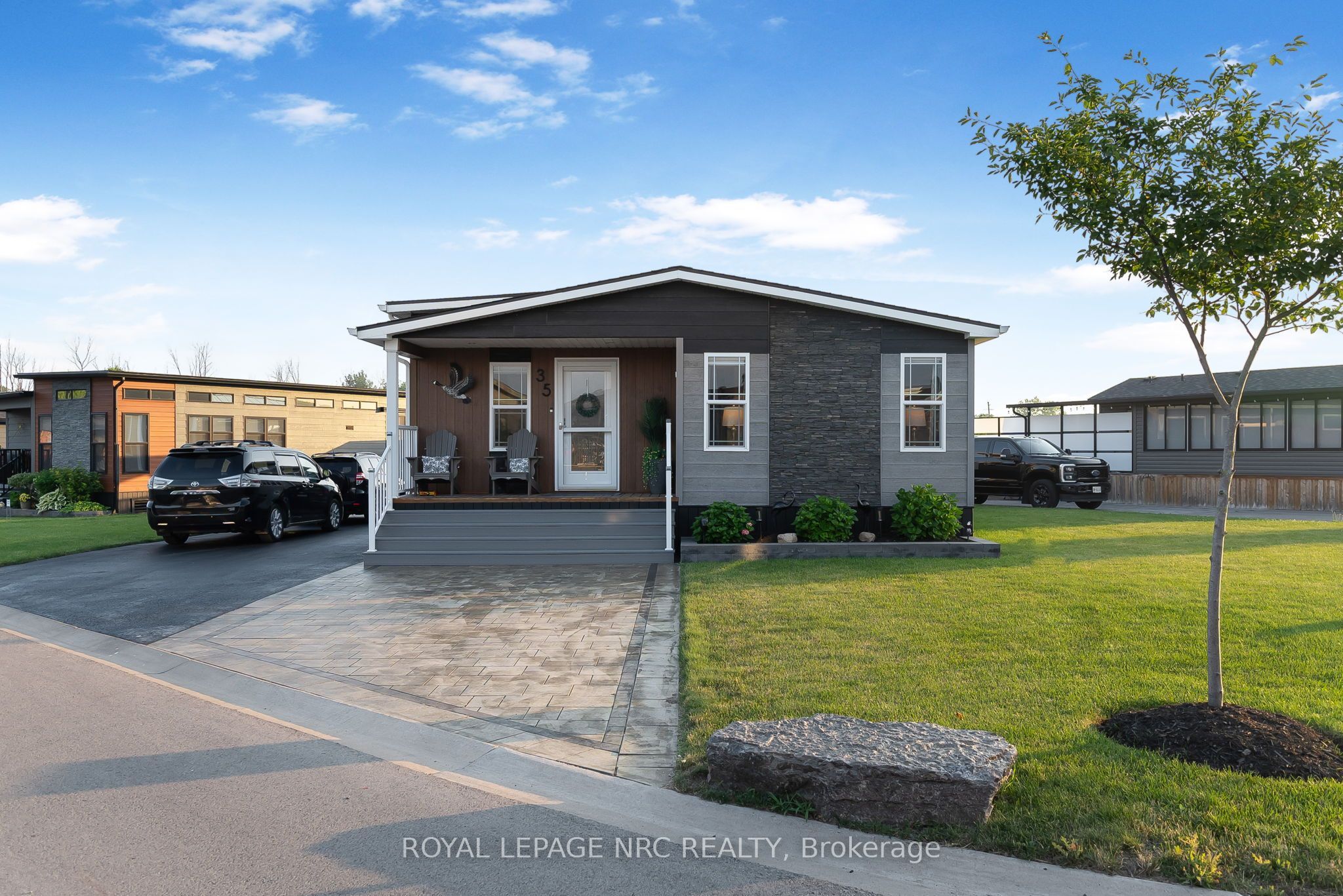 35 Quarry Meadows Property Photo 1